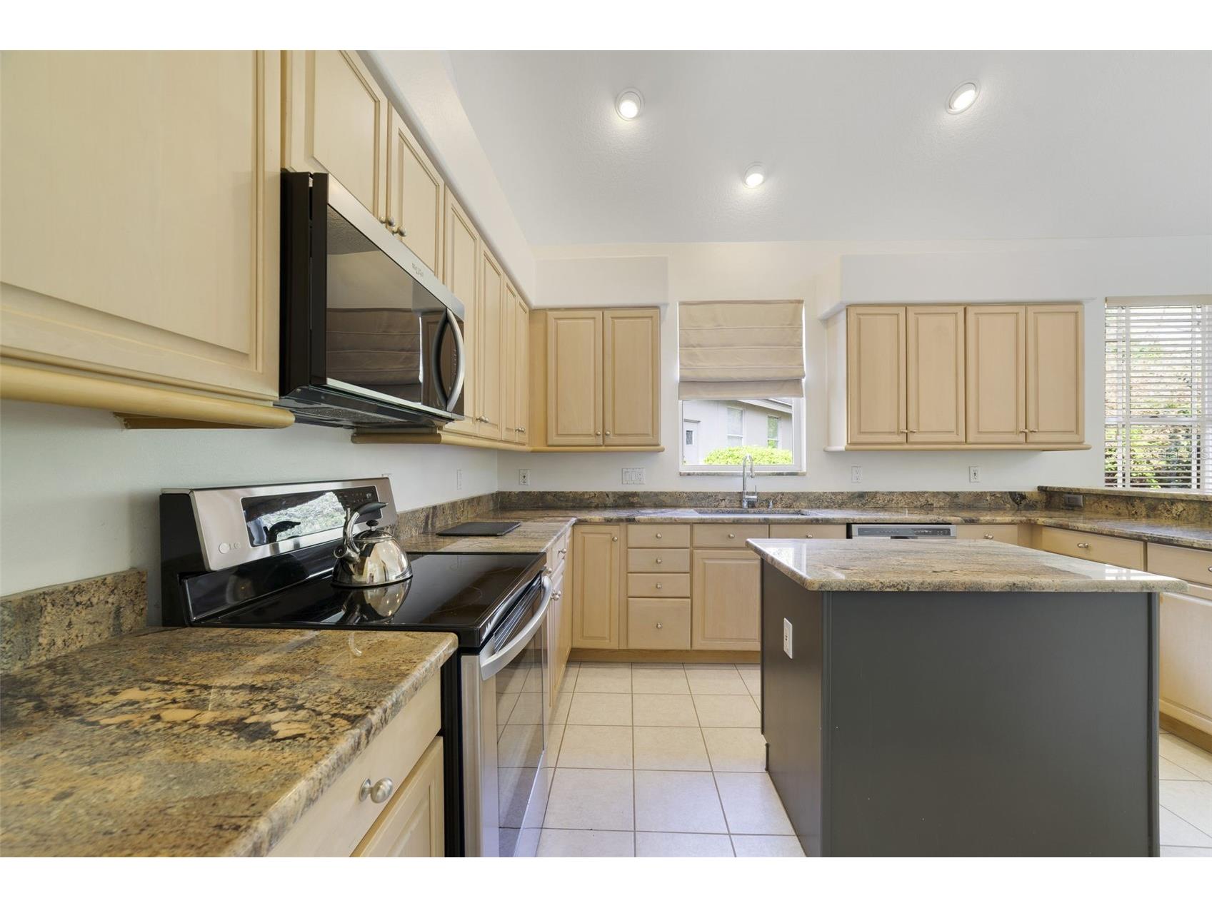 7291 Hawksnest Boulevard Orlando FL 32835 O6391432 image6