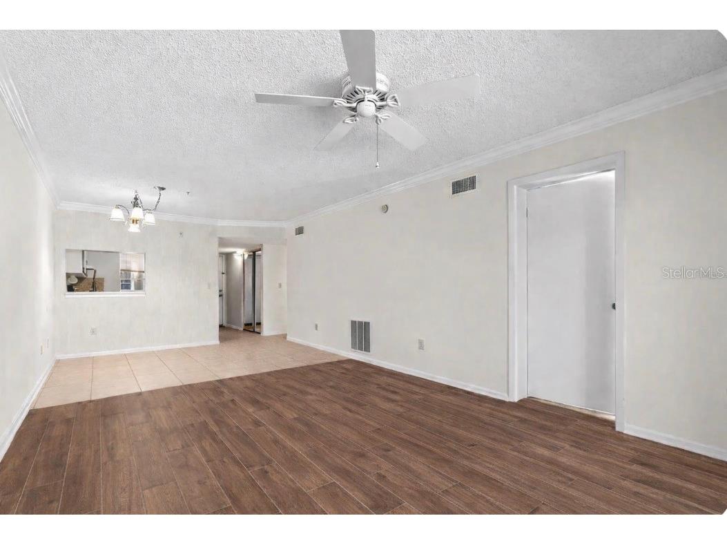 7294 Cloister Drive #23 Sarasota FL 34231 A4690237 image2
