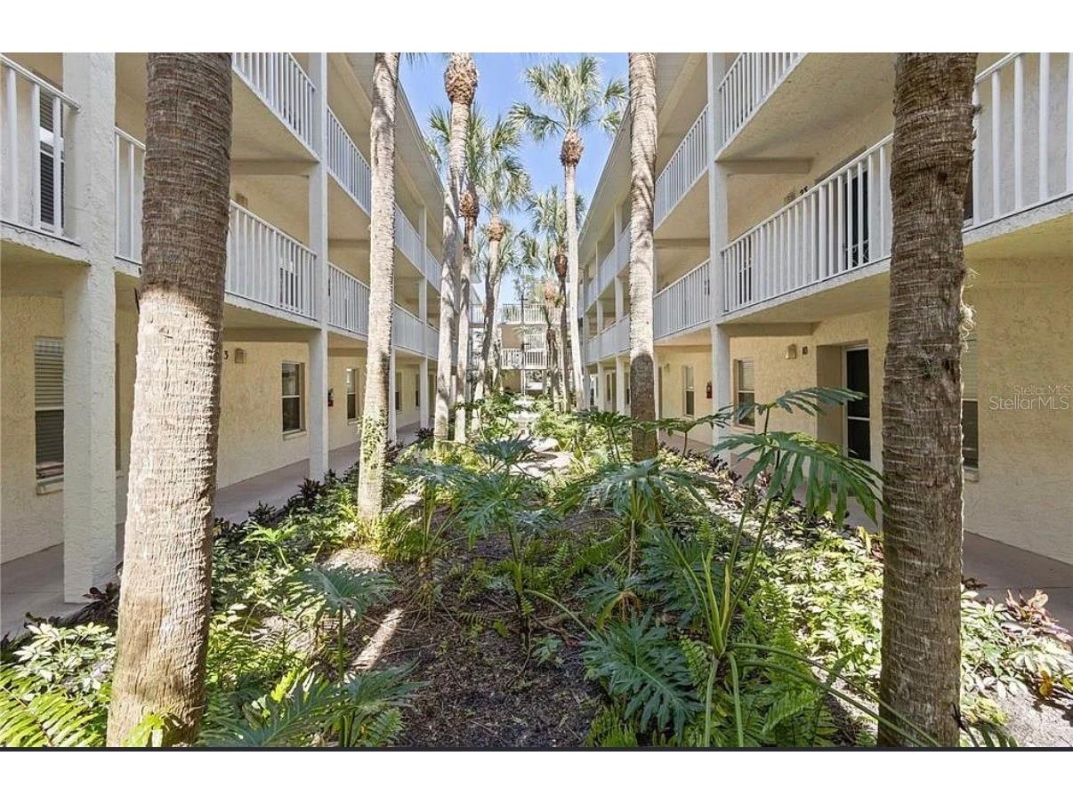 7294 Cloister Drive #23 Sarasota FL 34231 A4690237 image20