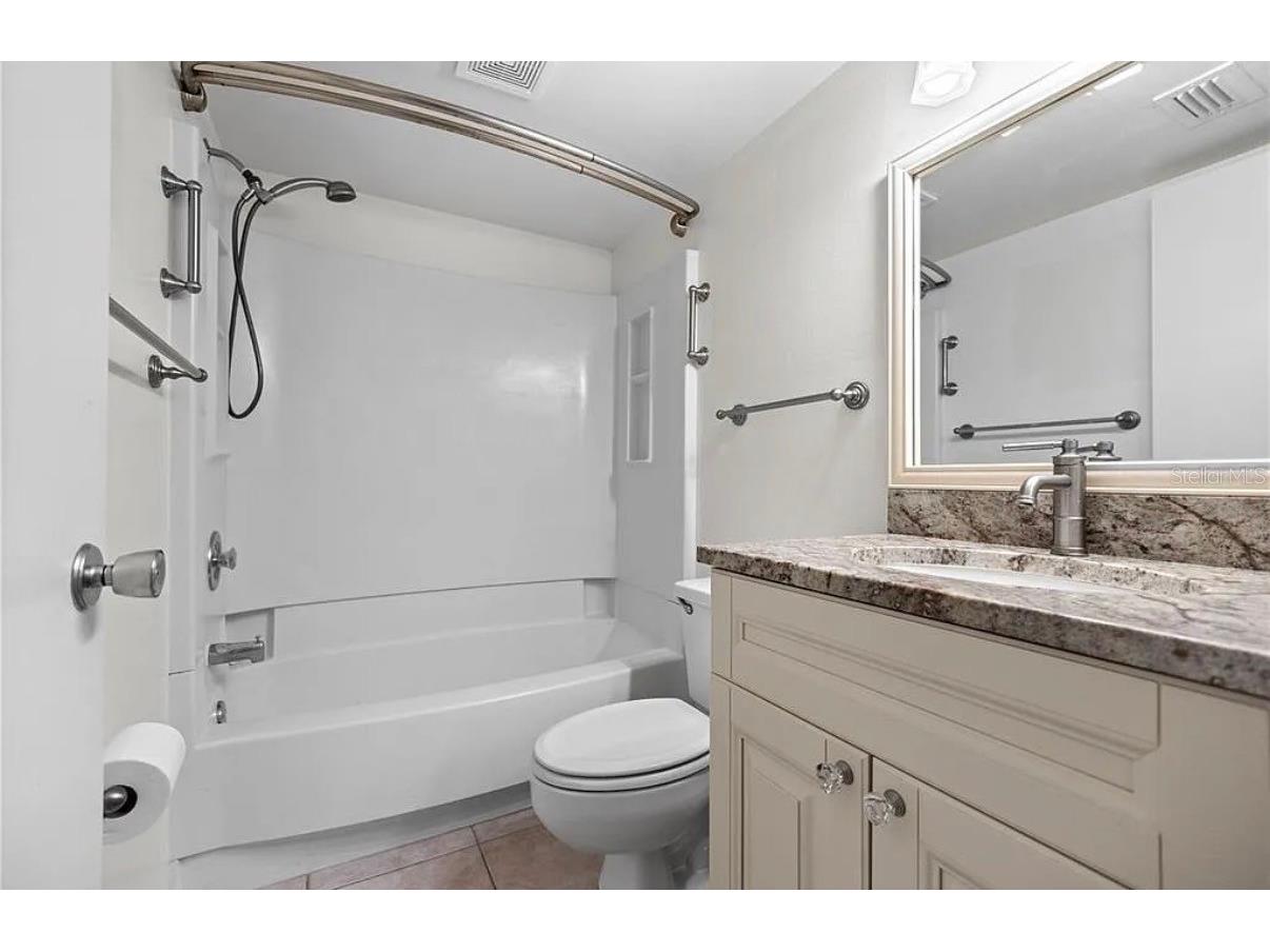 7294 Cloister Drive #23 Sarasota FL 34231 A4690237 image9