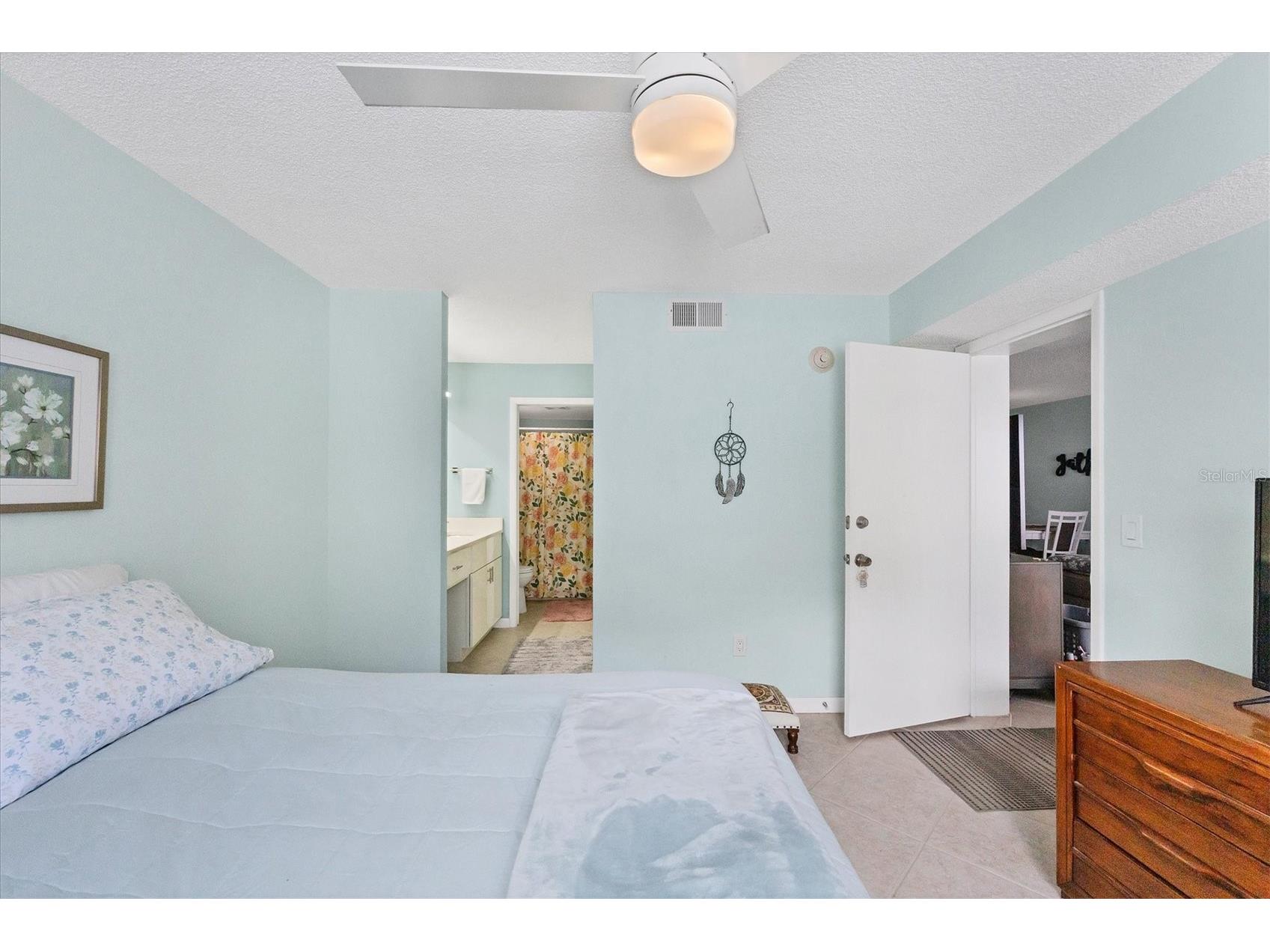 7294 Cloister Drive #9 Sarasota FL 34231 A4691156 image10