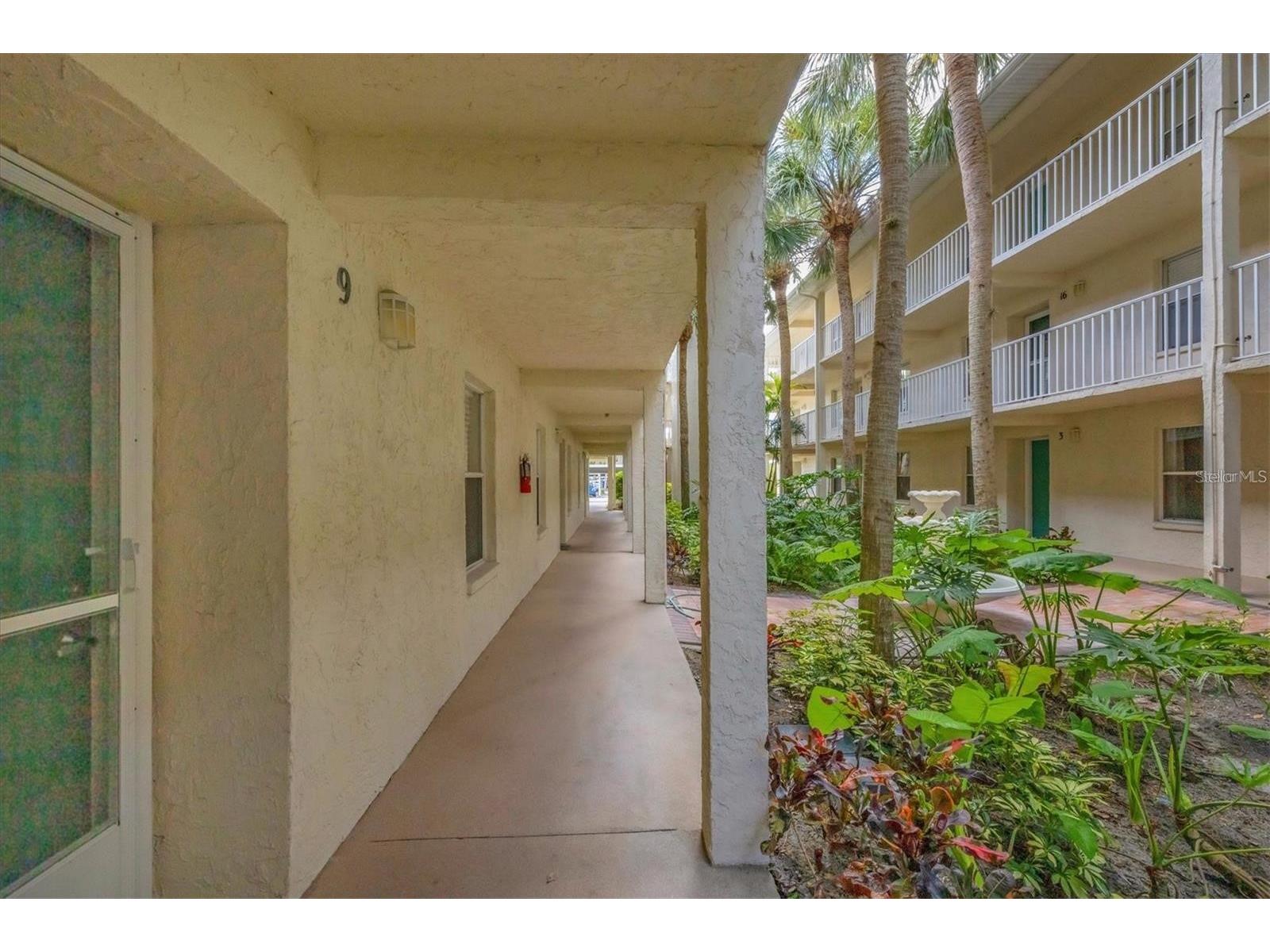 7294 Cloister Drive #9 Sarasota FL 34231 A4691156 image2