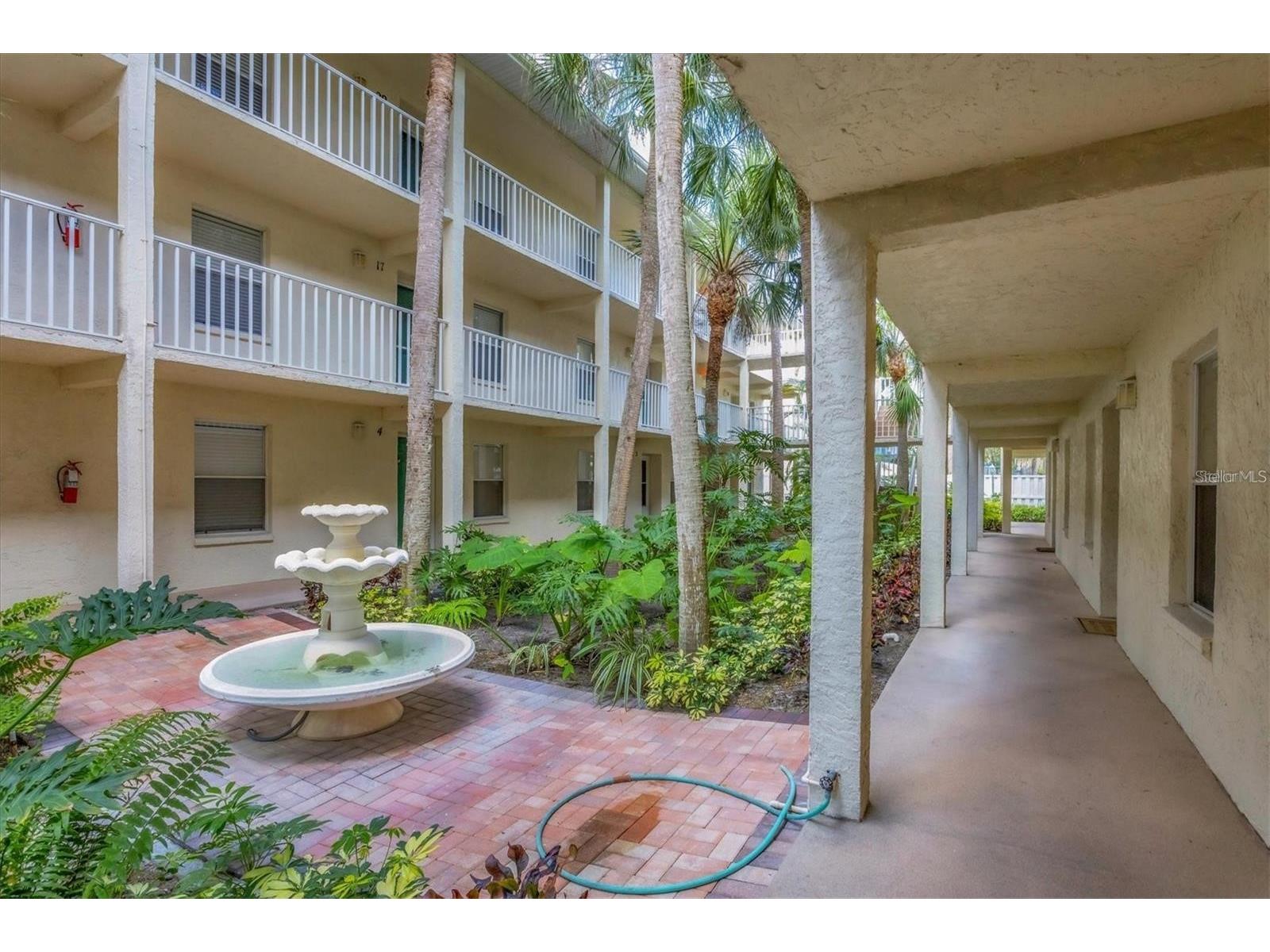 7294 Cloister Drive #9 Sarasota FL 34231 A4691156 image3