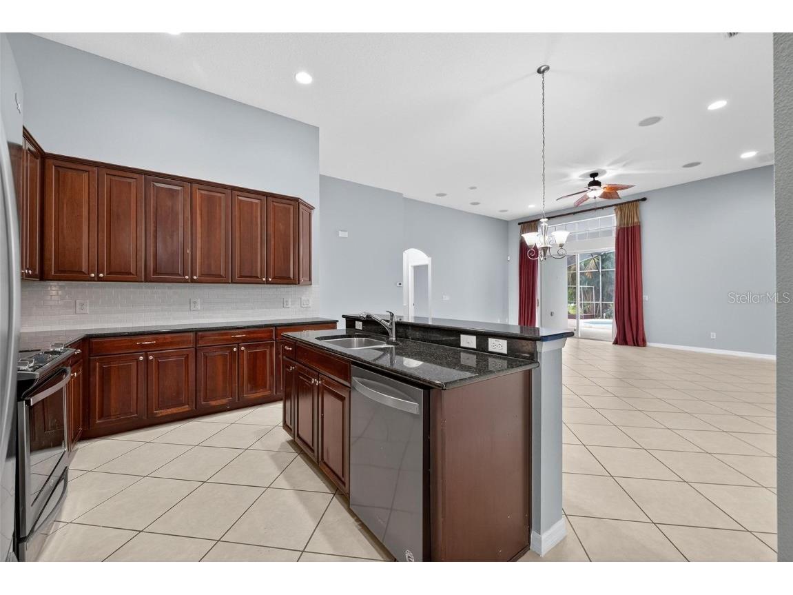 7296 Vista Park Boulevard Orlando FL 32829 O6343509 image17