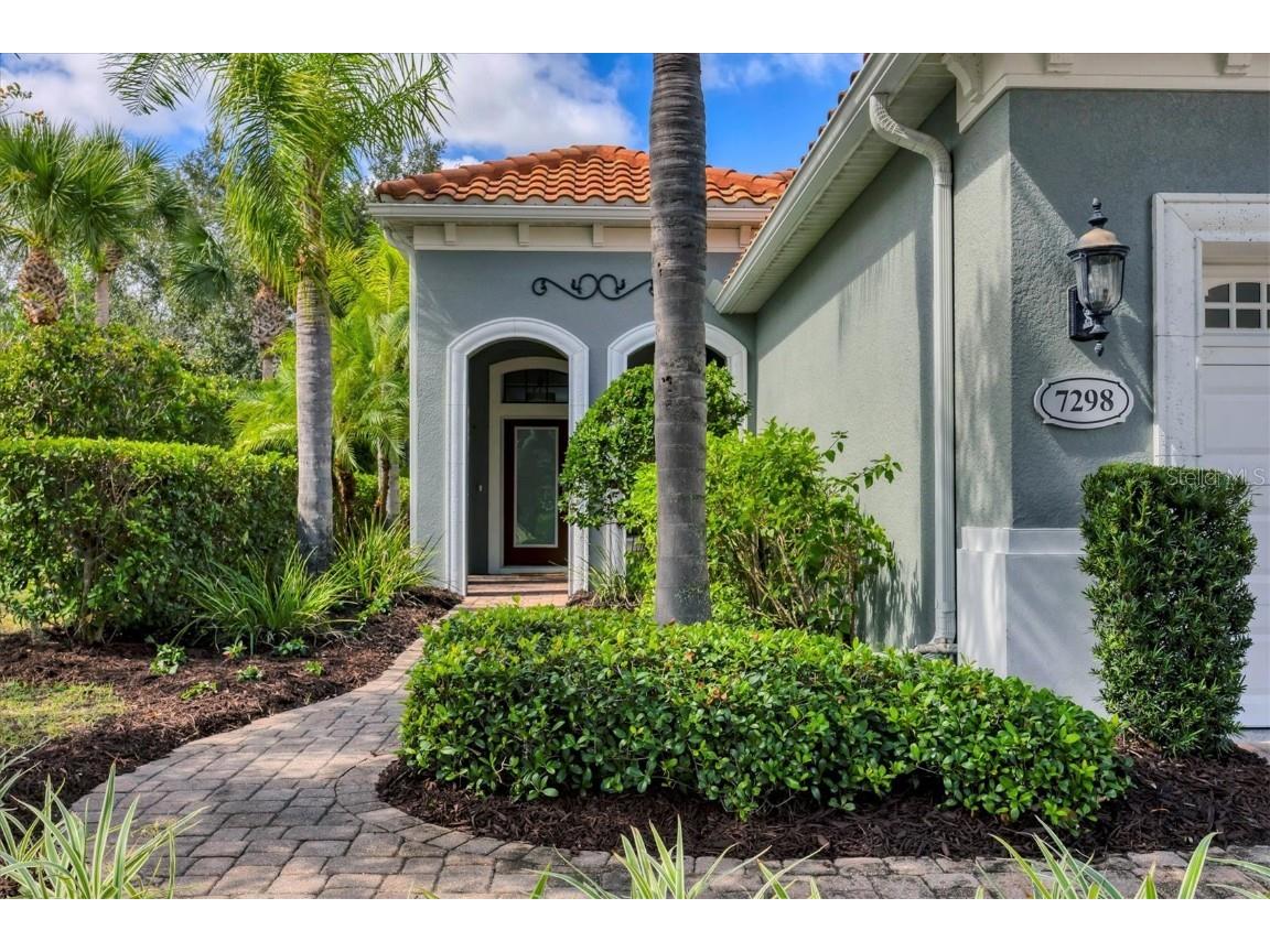 7298 Belleisle Glen Lakewood Ranch FL 34202 A4667663 image2