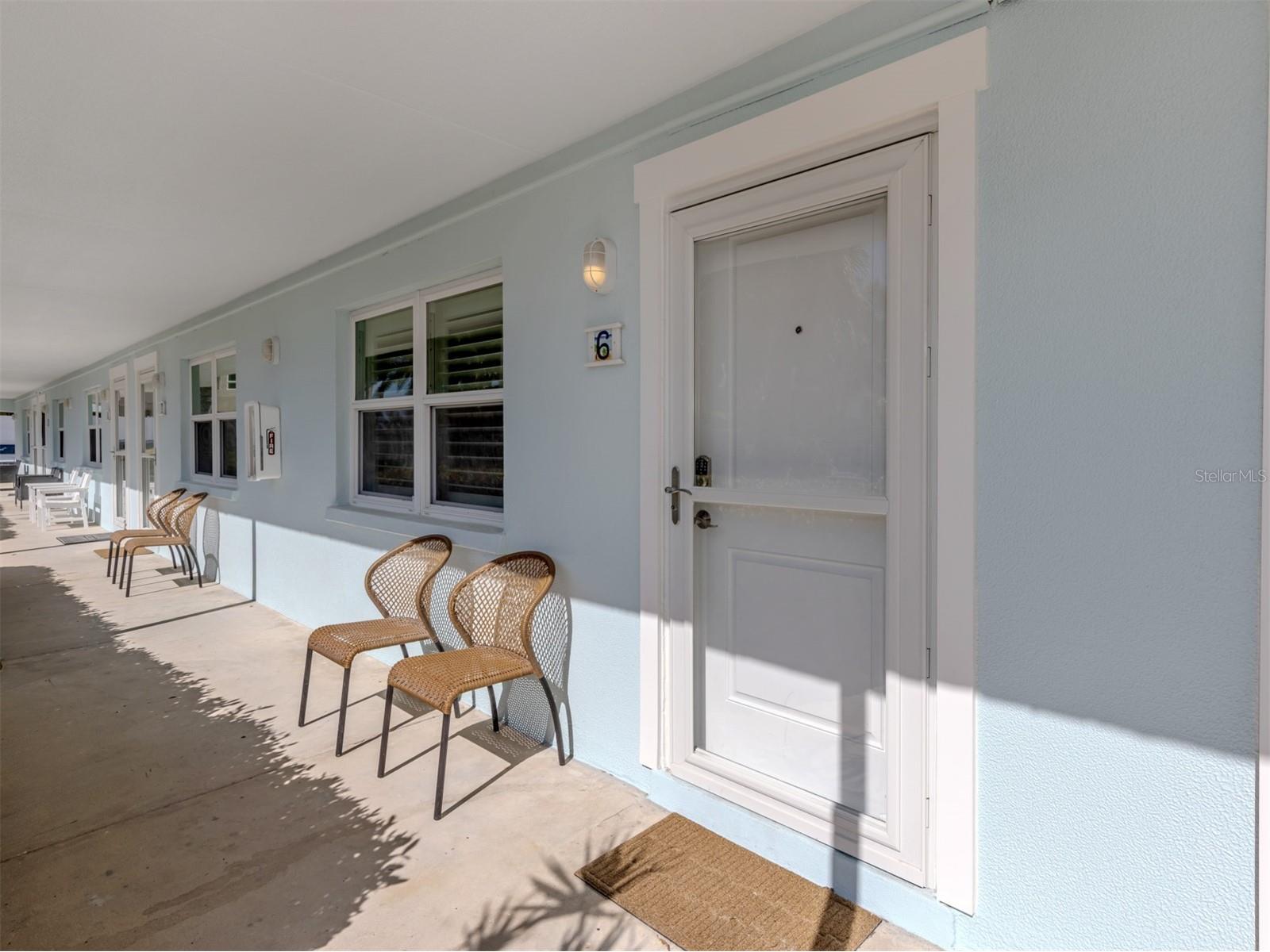 73 Avenida Messina #6 Sarasota FL 34242 A4679296 image1