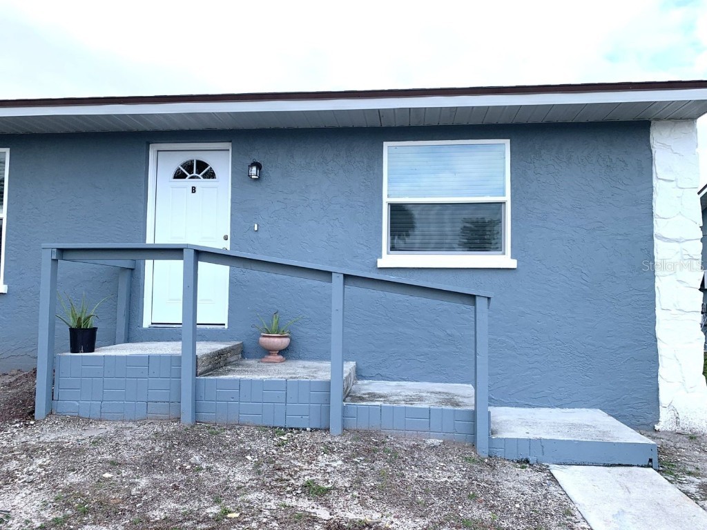 73 Boundary Boulevard #B Rotonda West FL 33947 D6134452 image1