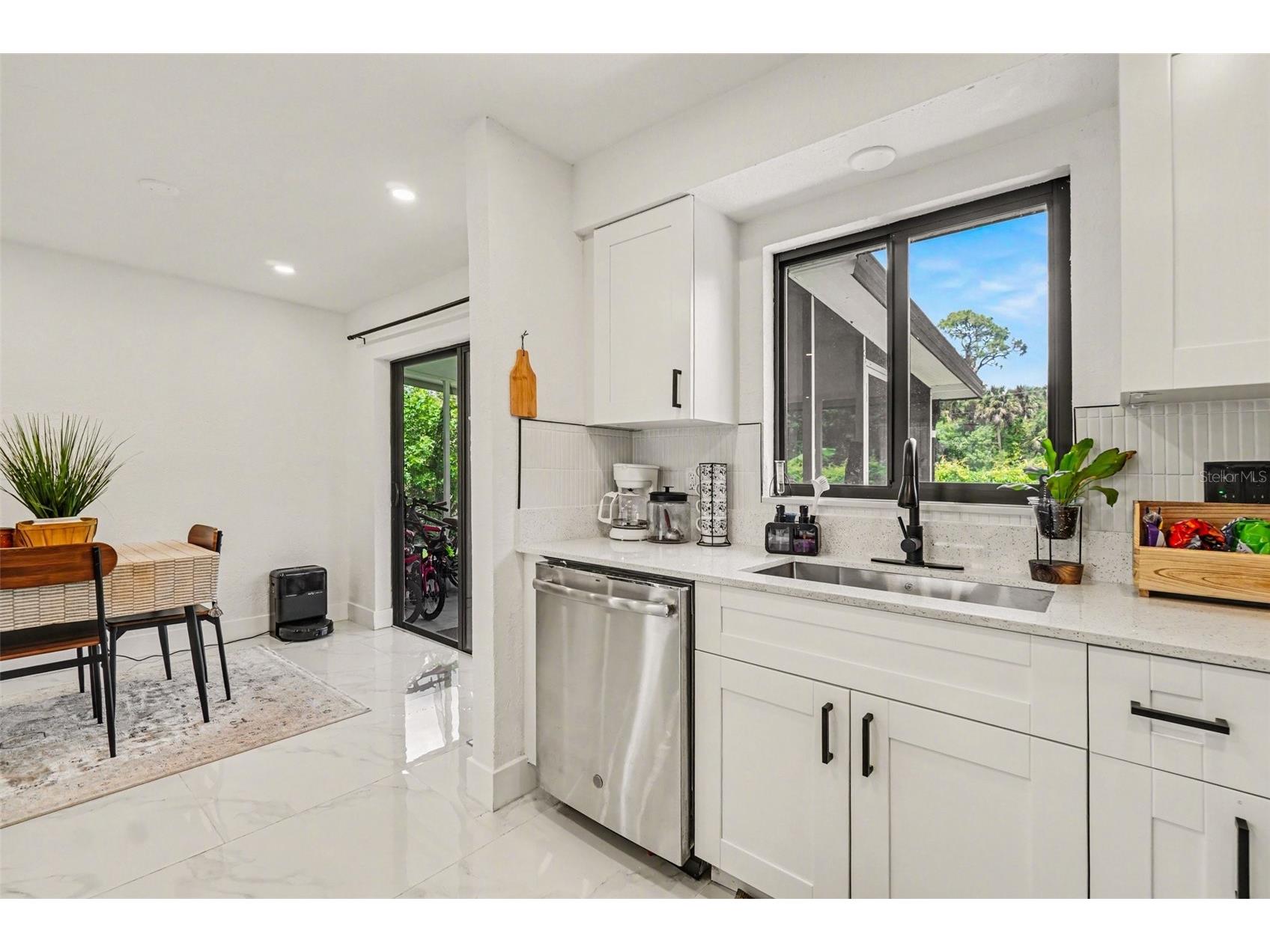 73 Cardinal Drive North Fort Myers FL 33917 V4948332 image13