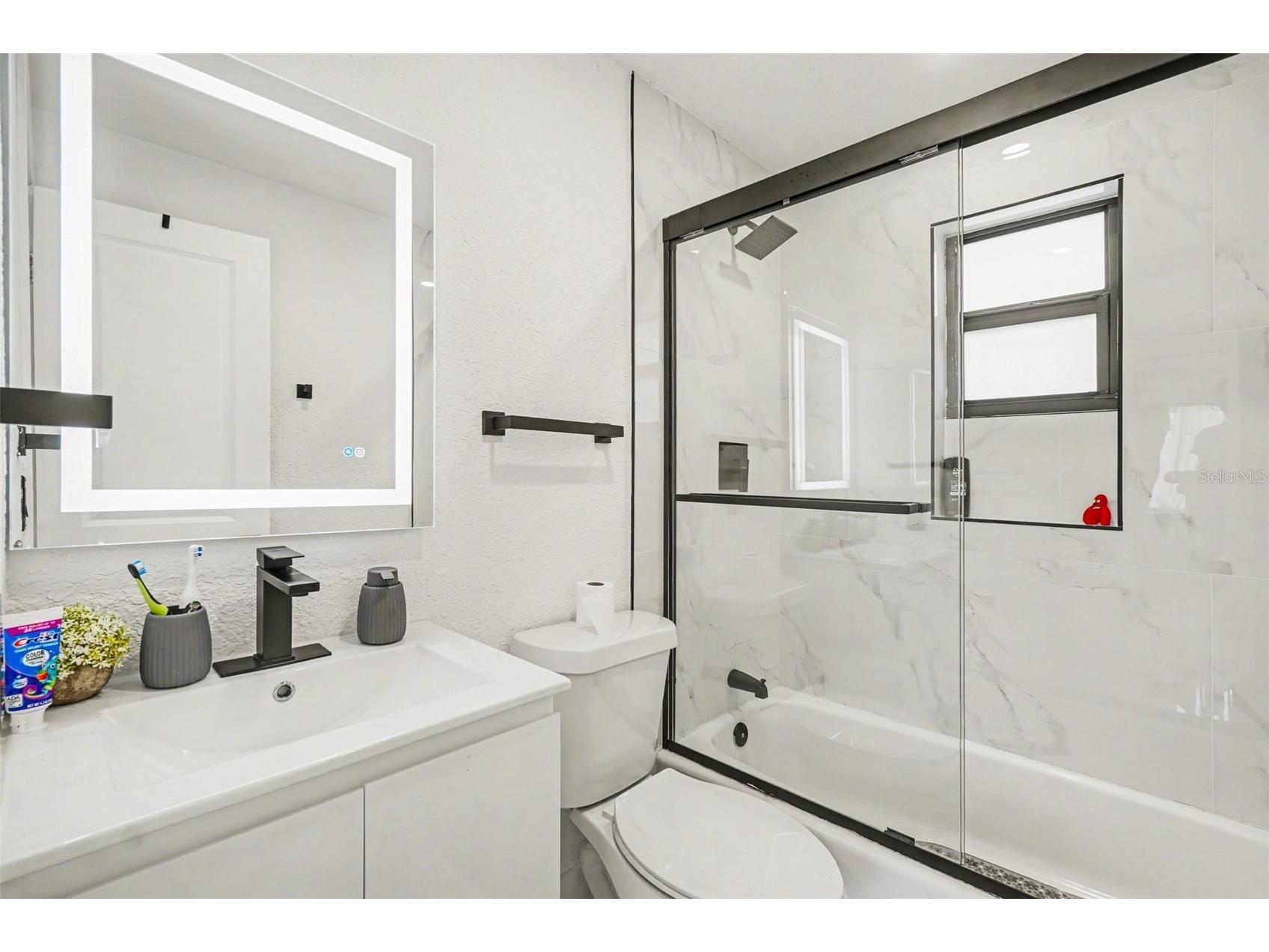 73 Cardinal Drive North Fort Myers FL 33917 V4948332 image25