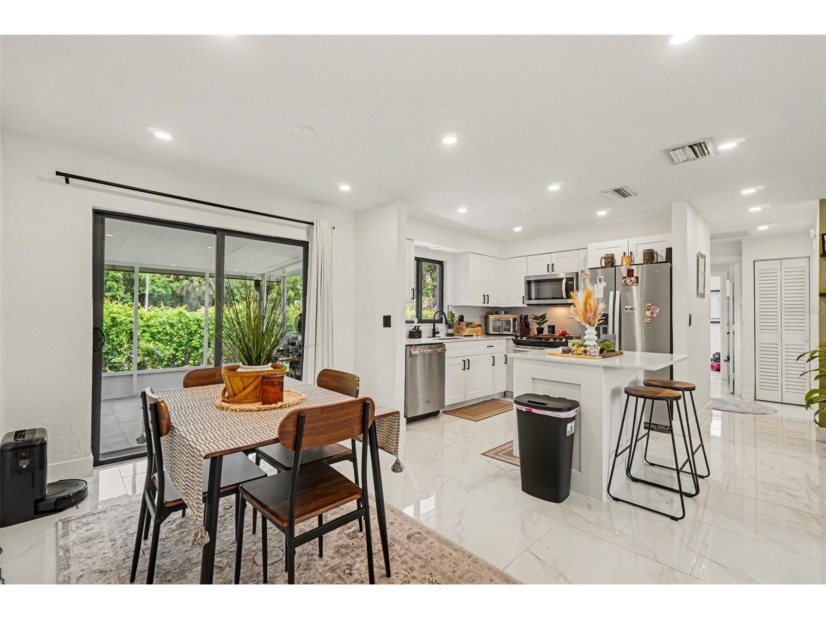 73 Cardinal Drive North Fort Myers FL 33917 V4948332 image8