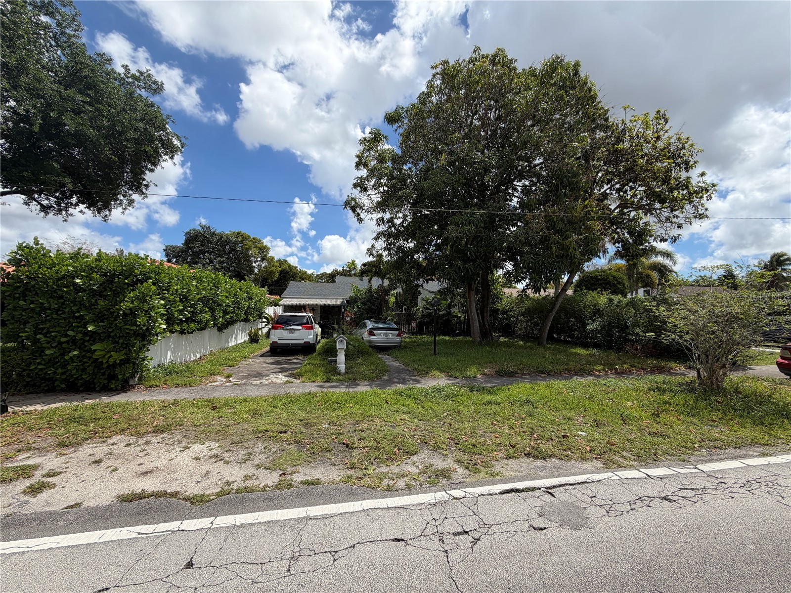 73 Ludlam Drive Miami Springs FL 33166 TB8495090 image2