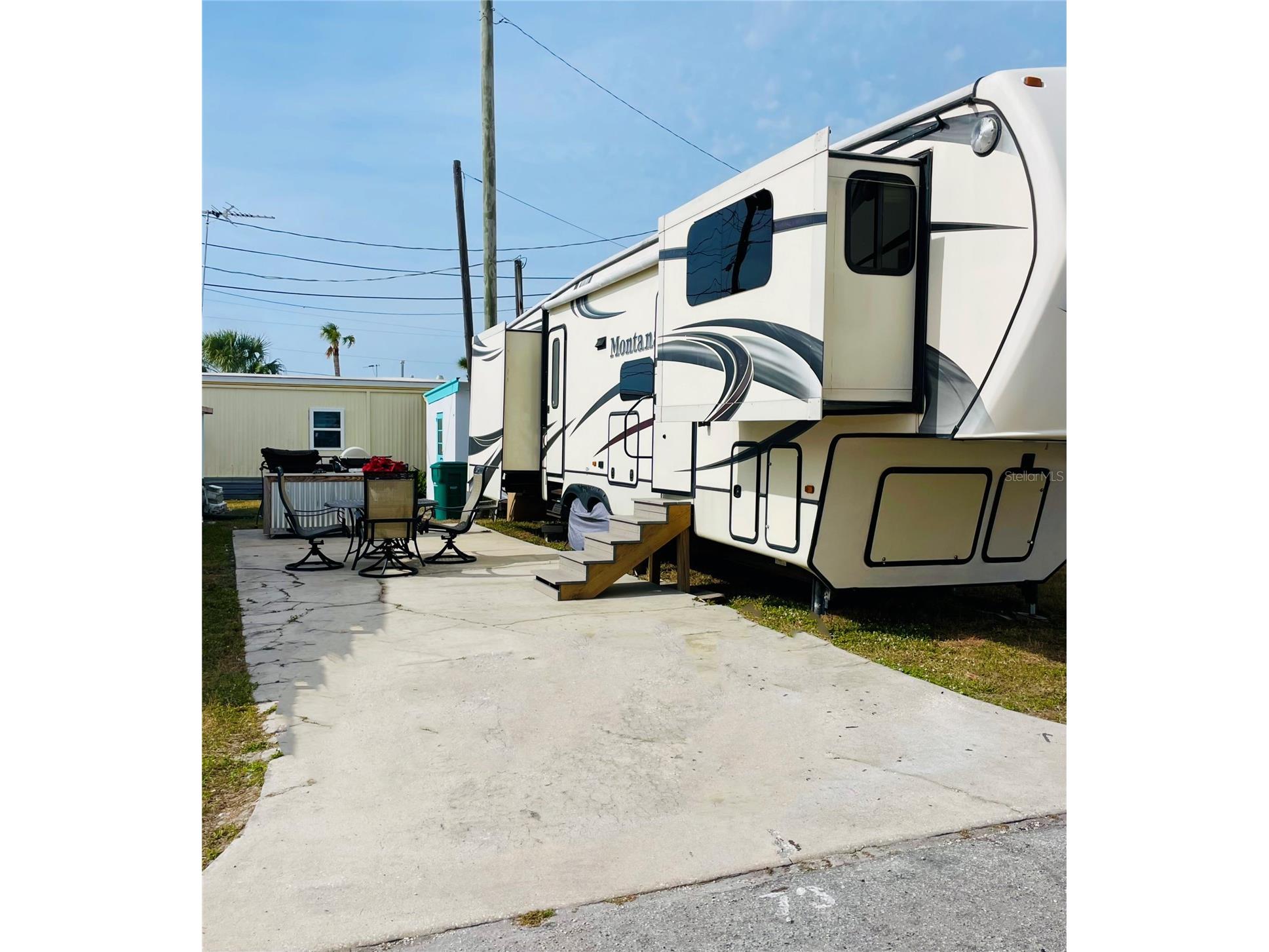 73 Main Street Palmetto FL 34221 A4661884 image2