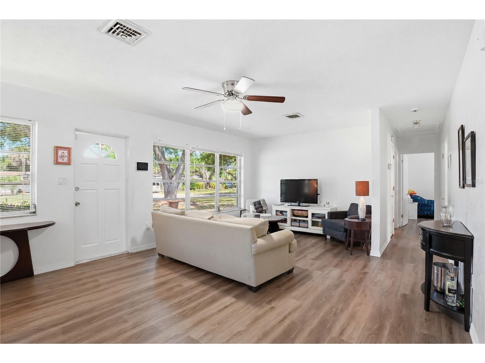 73 Saint Lucie Avenue Sarasota FL 34232 A4694123 image3