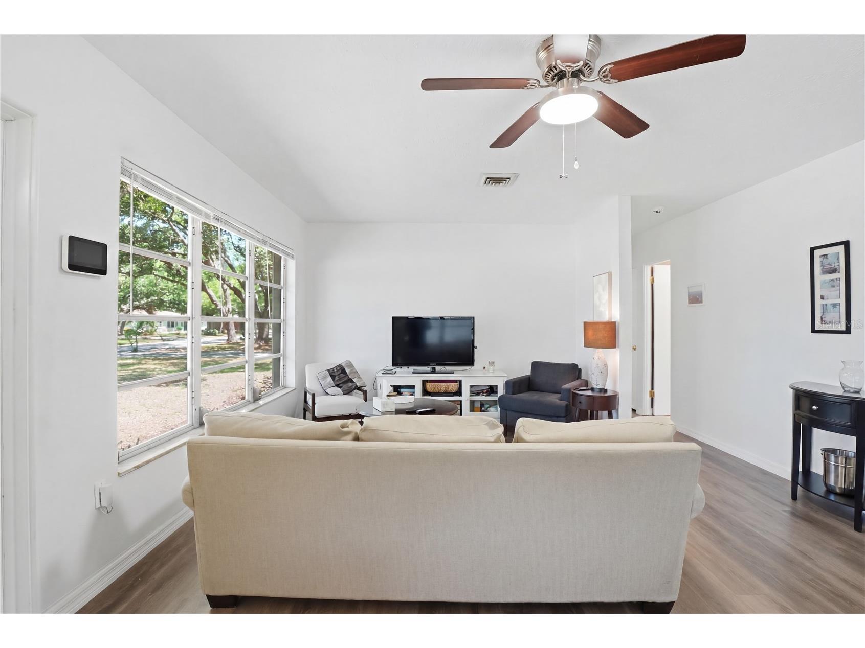 73 Saint Lucie Avenue Sarasota FL 34232 A4694123 image5