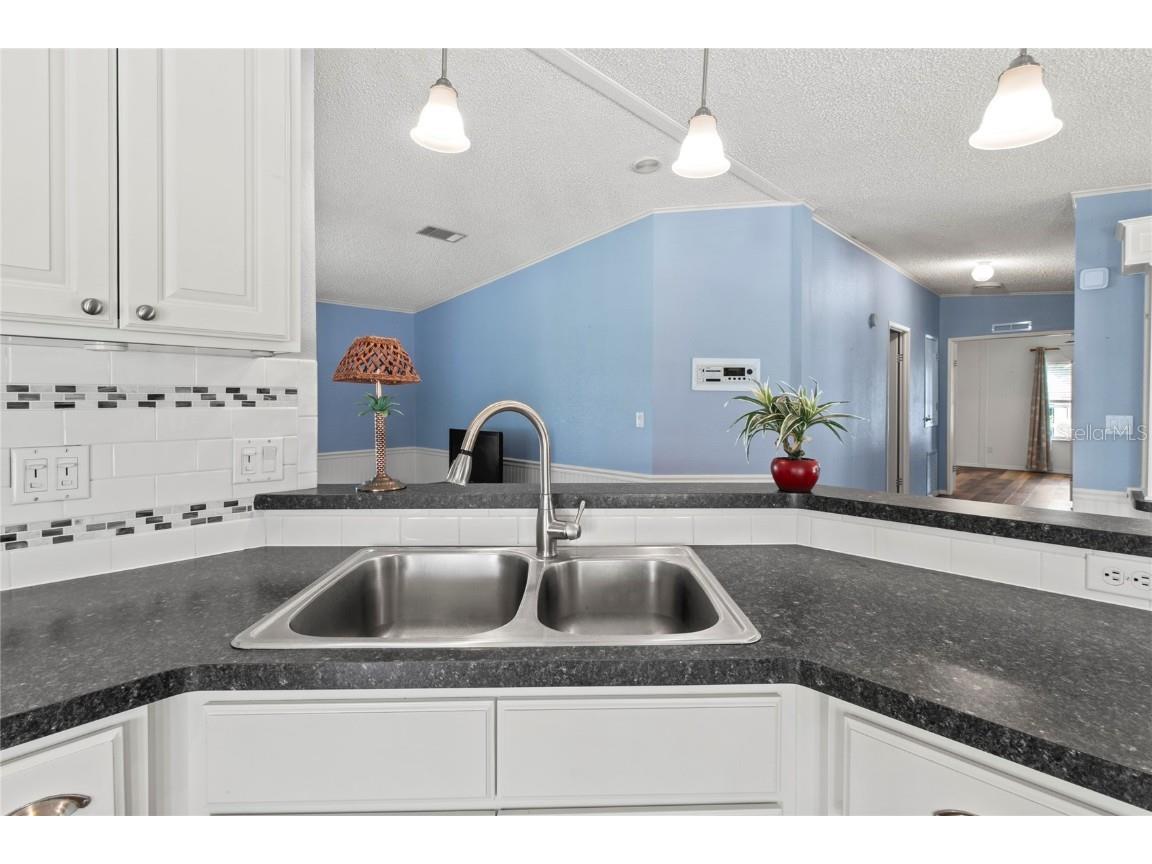 73 Whipporwill Court Ellenton FL 34222 A4654297 image17