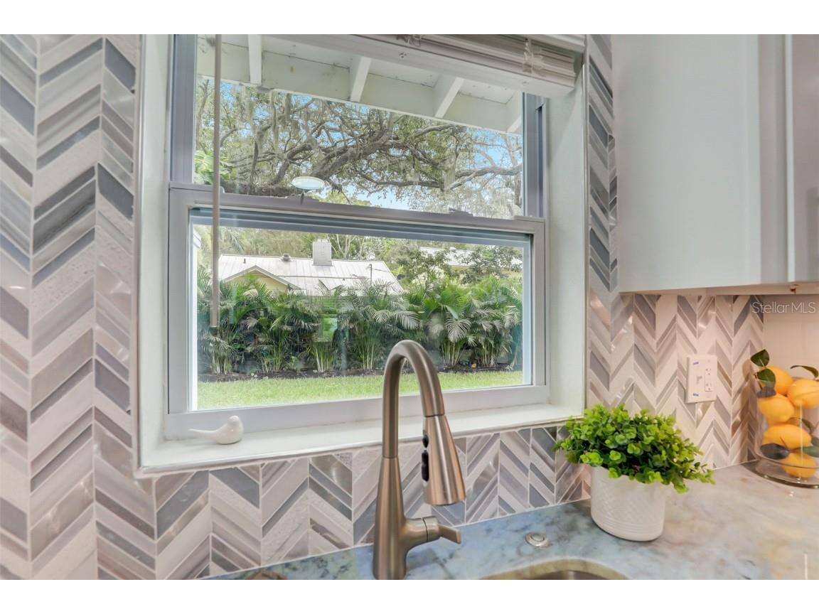 730 40th Street Sarasota FL 34234 A4633482 image27