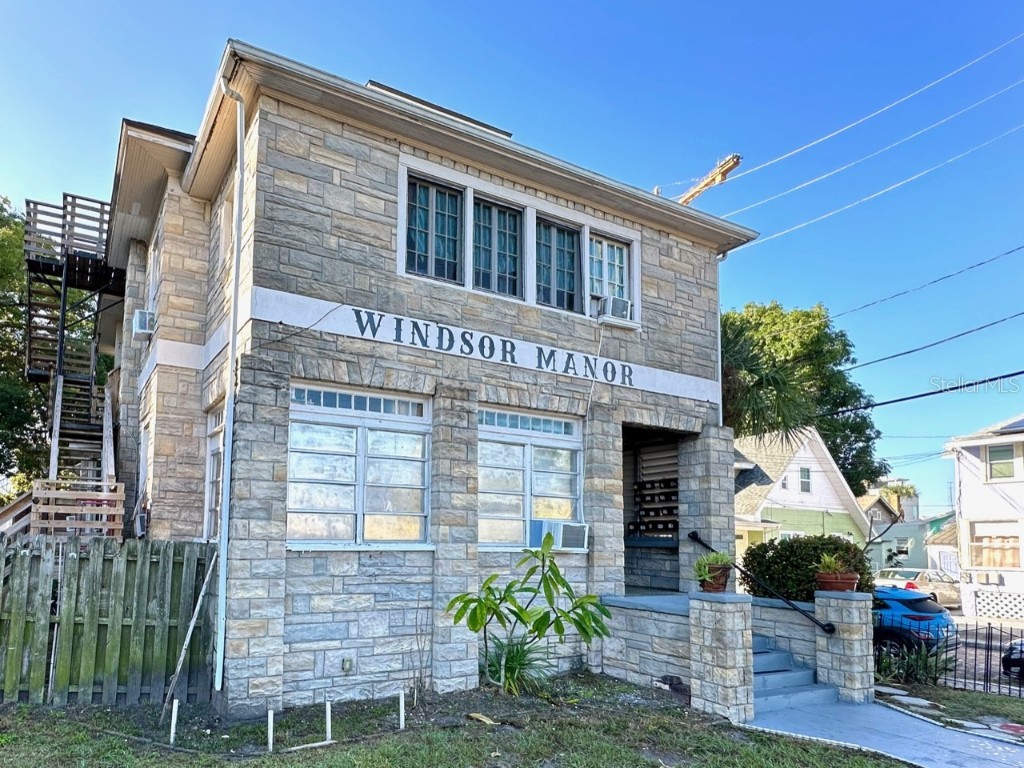 730 4th Avenue N #2D Saint Petersburg FL 33701 U8233683 image1