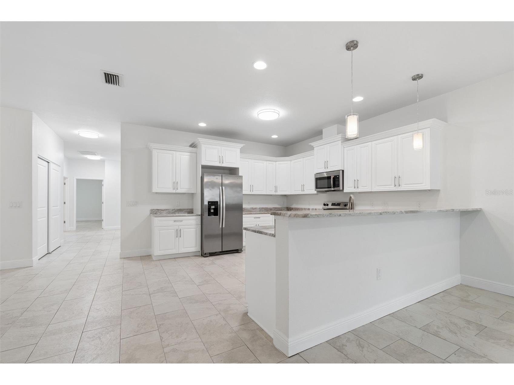 730 8th Avenue NE Largo FL 33770 TB8529967 image9
