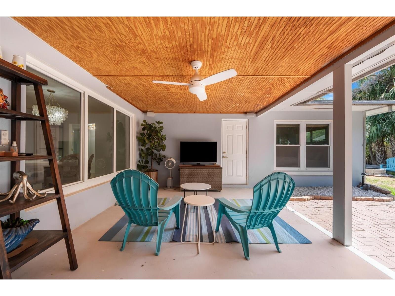 730 Bay Esplanade Clearwater Beach FL 33767 TB8509329 image23