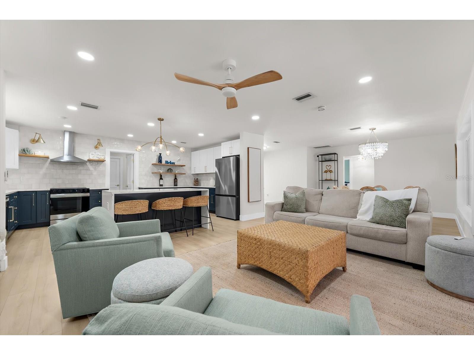 730 Bay Esplanade Clearwater Beach FL 33767 TB8509329 image30