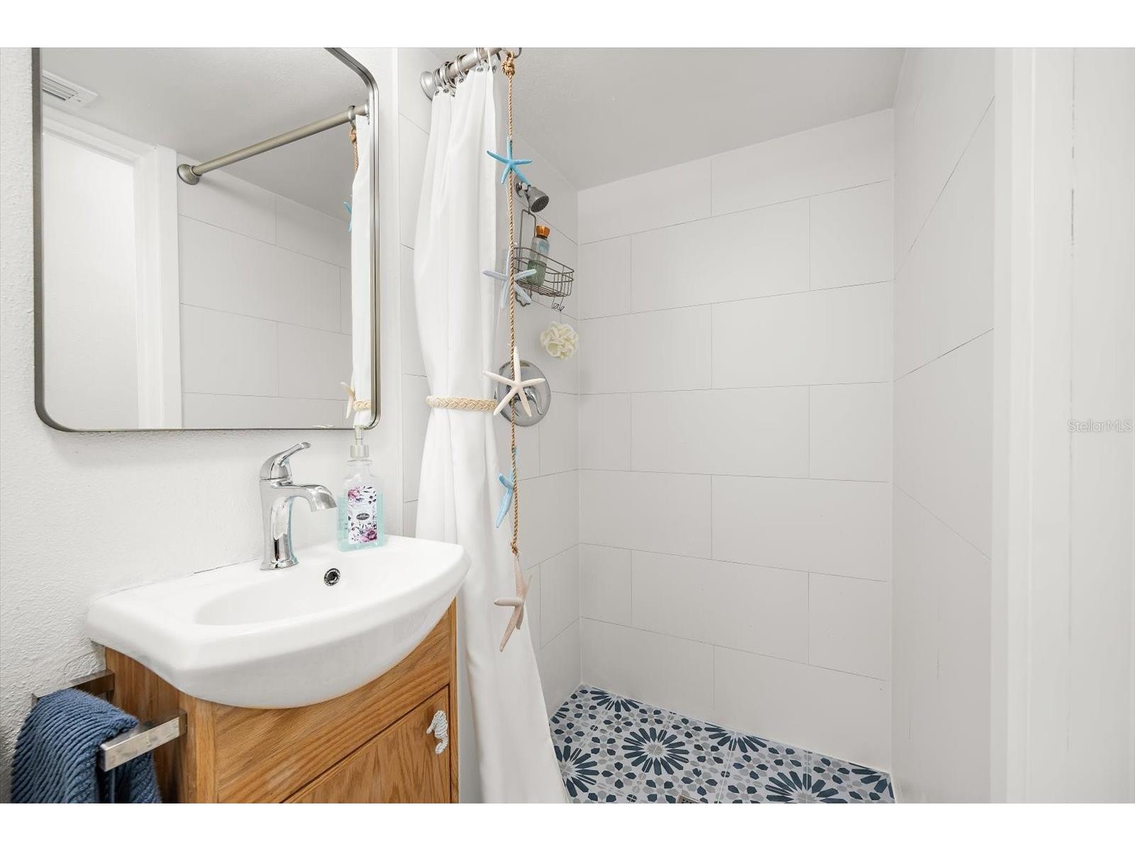 730 Bay Esplanade Clearwater Beach FL 33767 TB8509329 image36