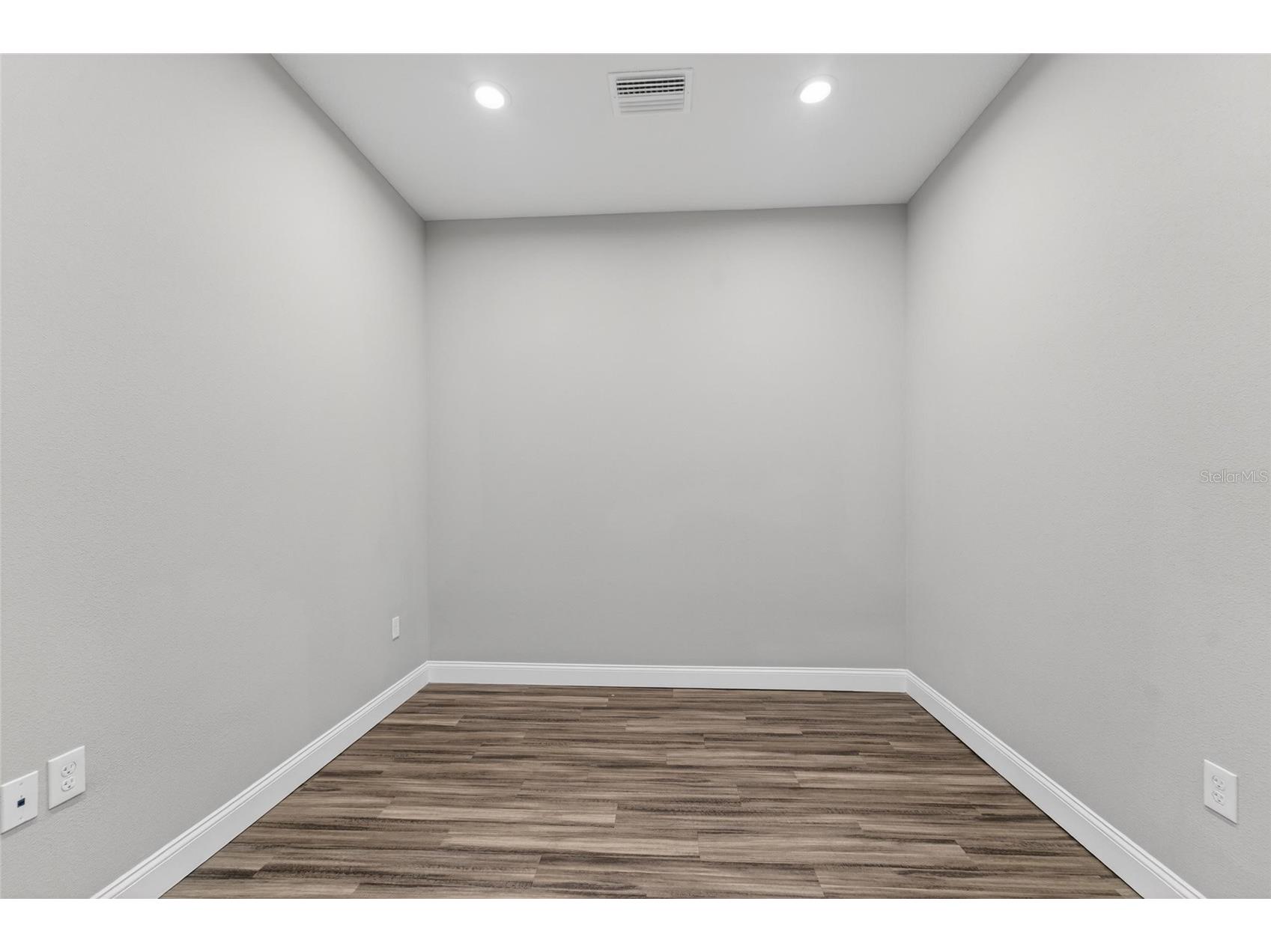 730 Cactus Ridge Circle #A Seffner FL 33584 TB8509574 image17