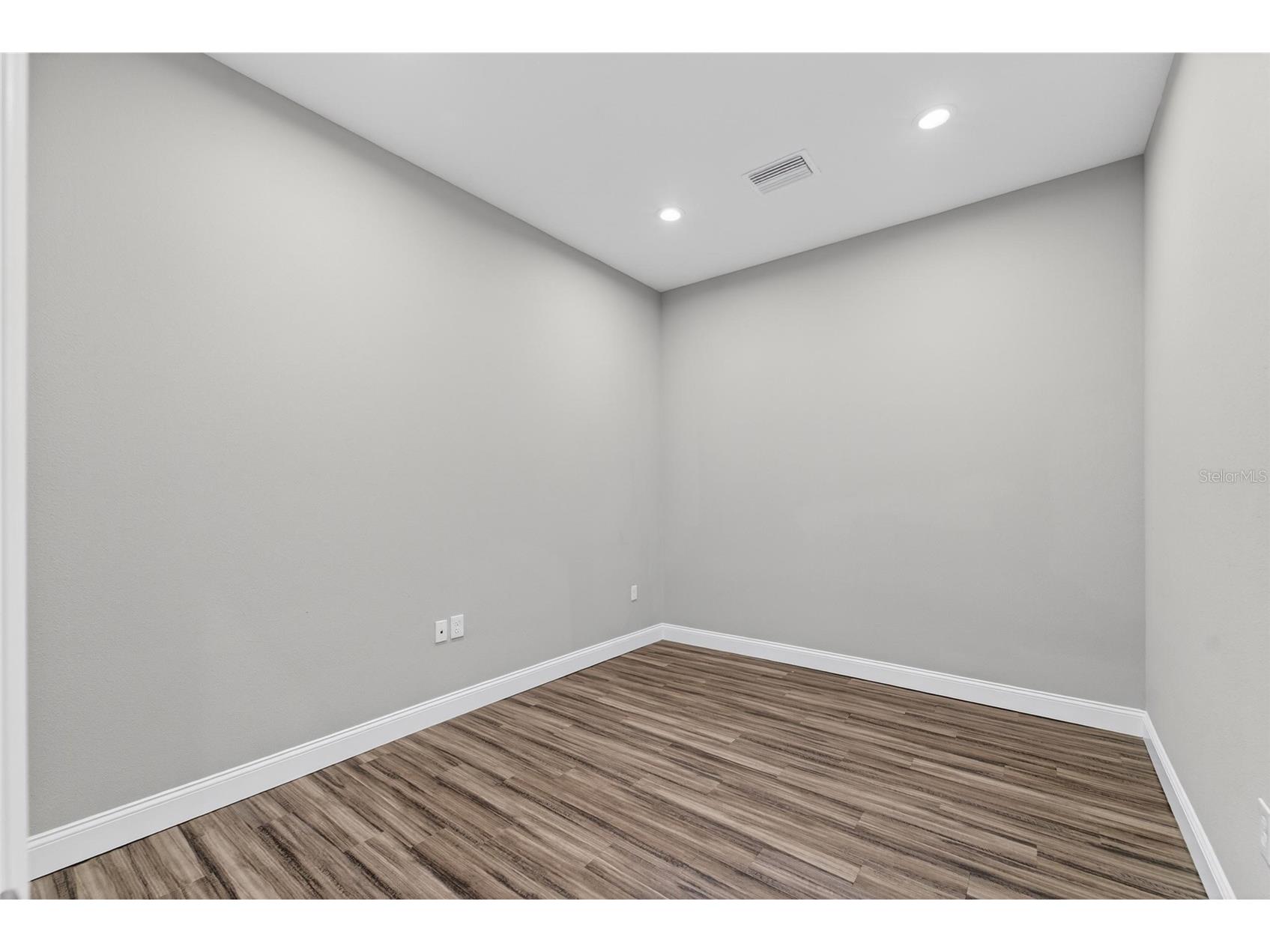 730 Cactus Ridge Circle #A Seffner FL 33584 TB8509574 image18