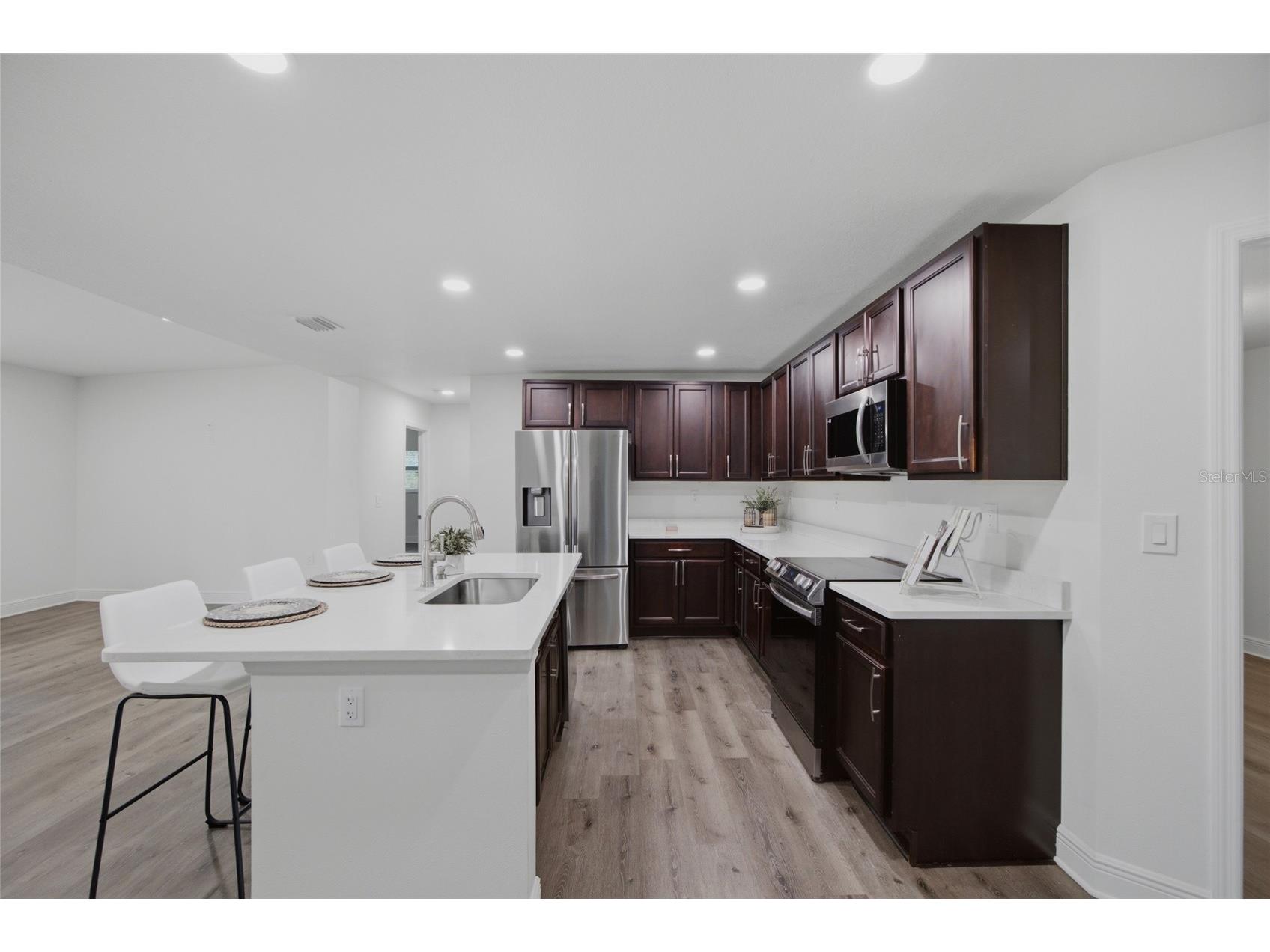 730 Crystal Lake Rd Lutz FL 33548 - SOUTH CRYSTAL LAKE TB8525294 image9