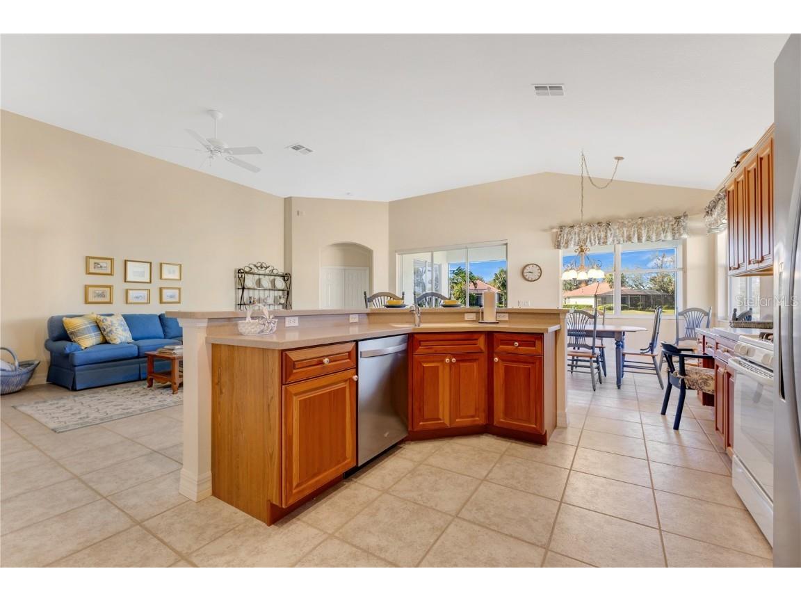 730 Foggy Morn Lane Bradenton FL 34212 A4673928 image9