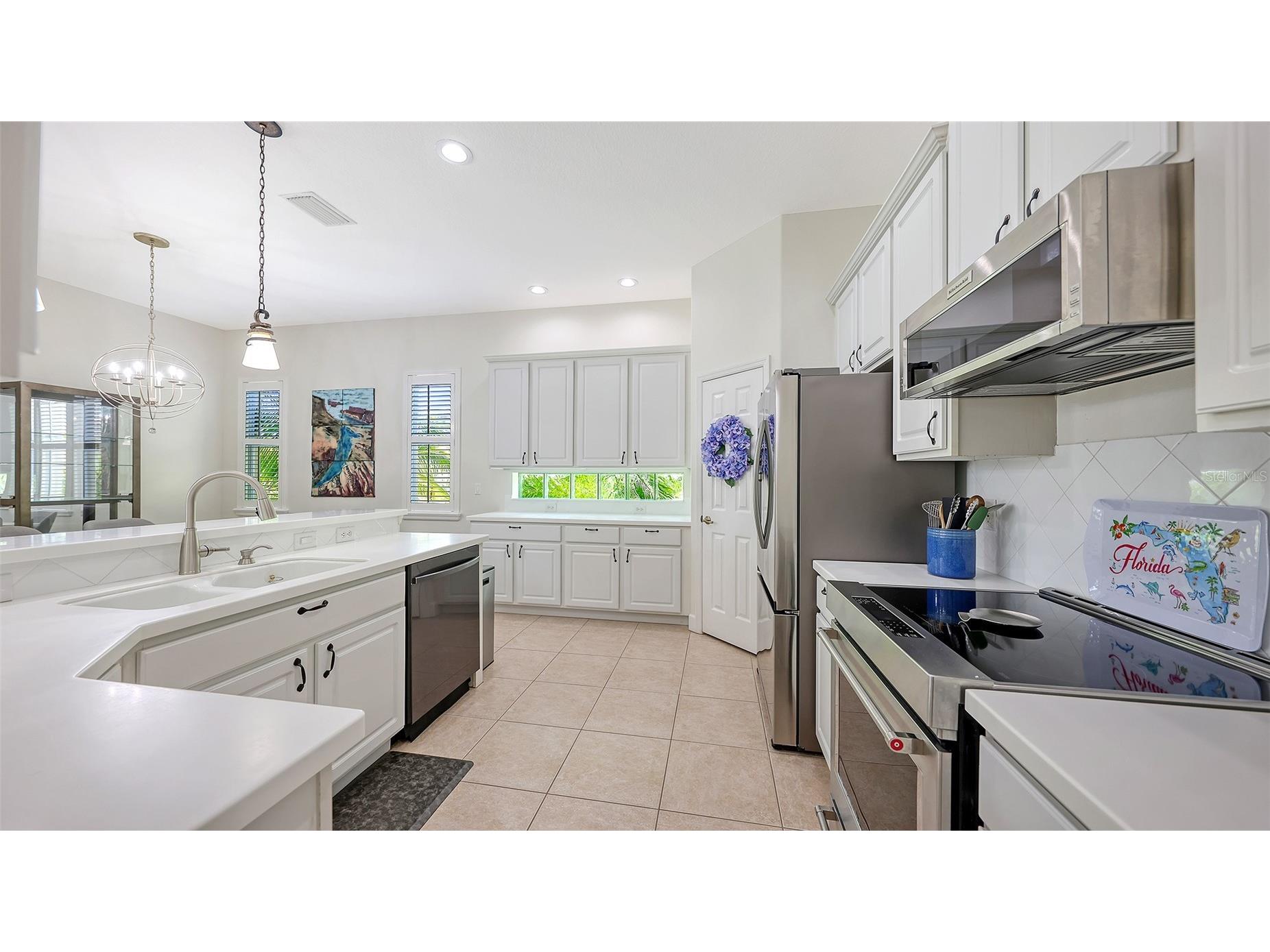 730 Fordingbridge Way Osprey FL 34229 A4697358 image7