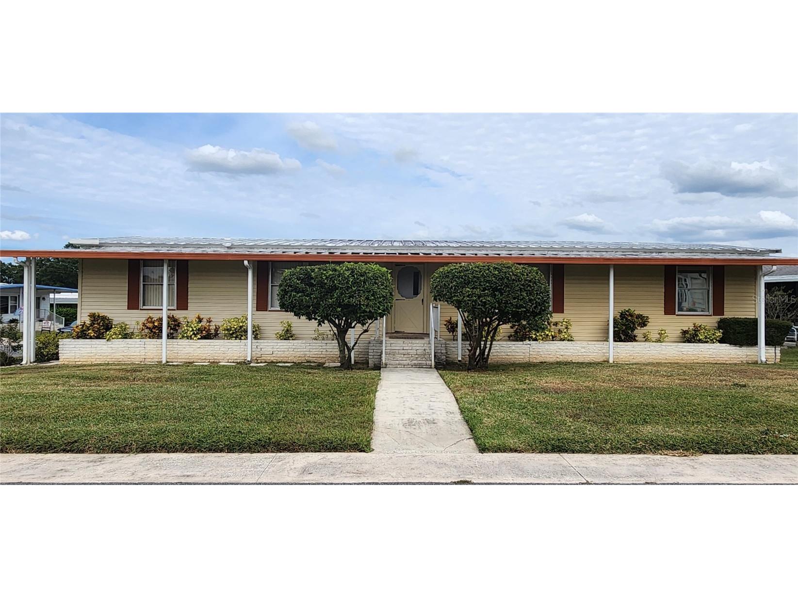 730 Forest Lake Drive Lakeland FL 33809 - LAKE GIBSON L4939918 image1