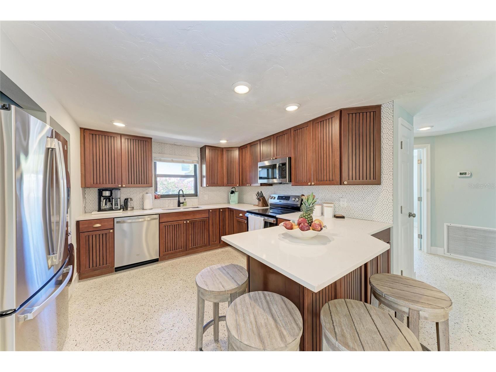 730 Fox Street Longboat Key FL 34228 A4679347 image16