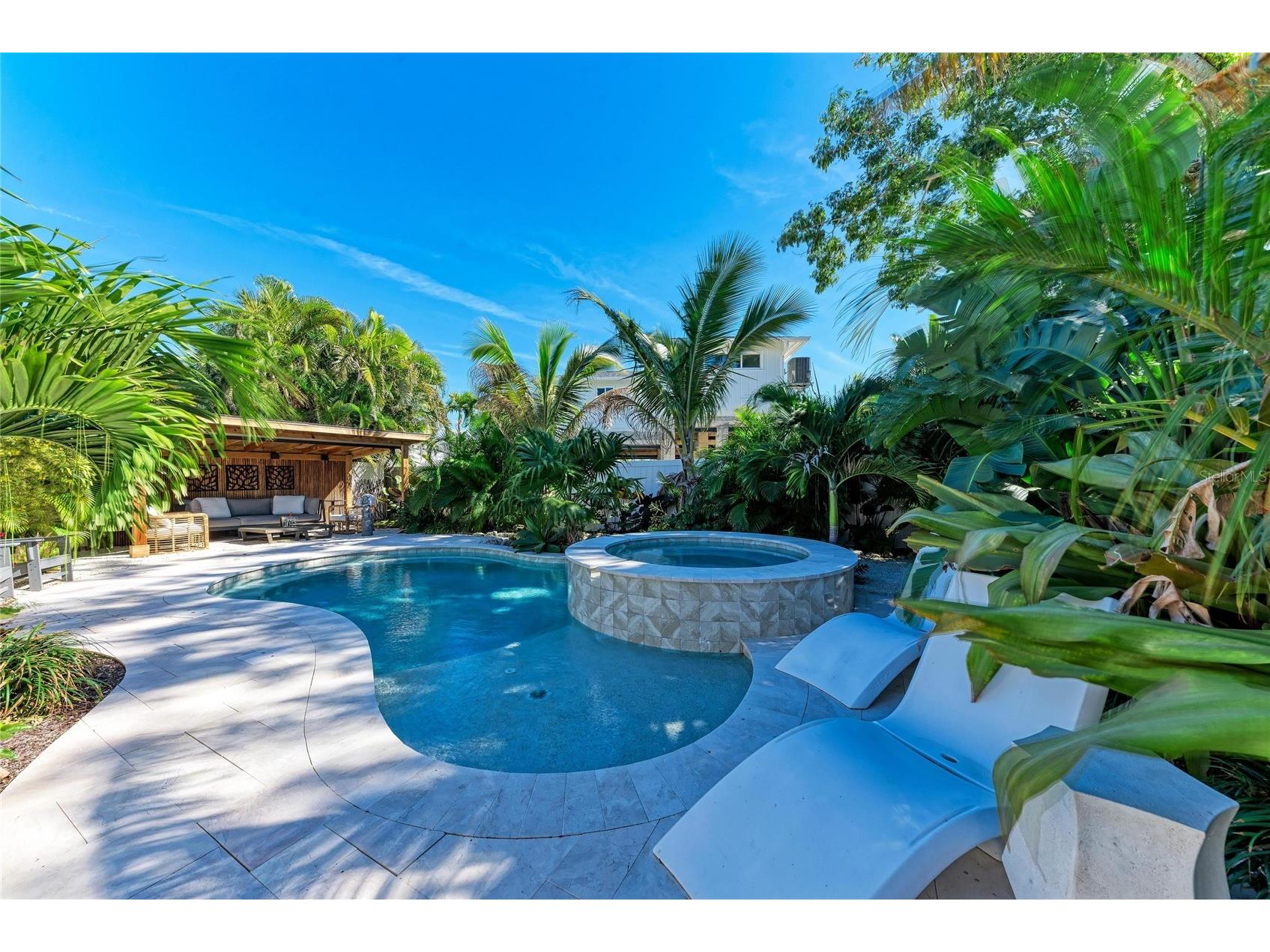 730 Fox Street Longboat Key FL 34228 A4679347 image3