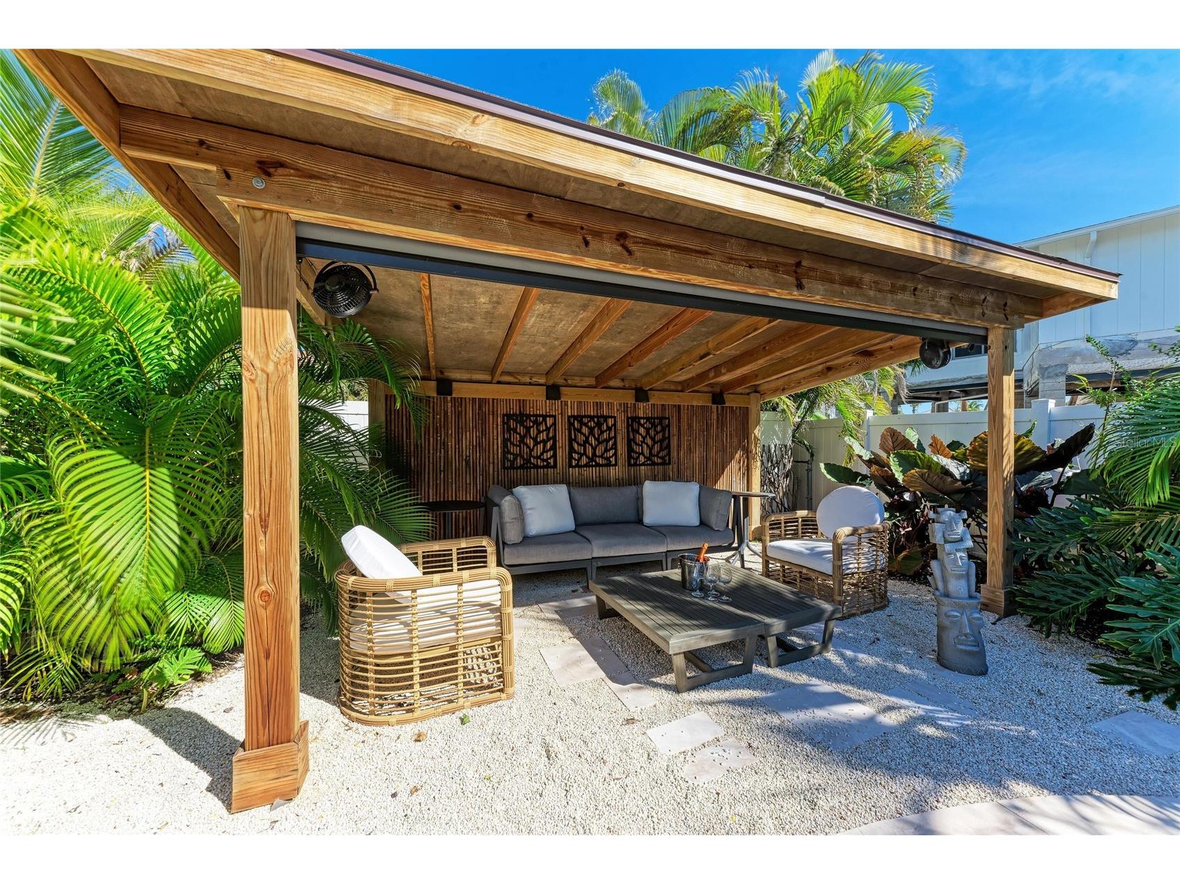 730 Fox Street Longboat Key FL 34228 A4679347 image32