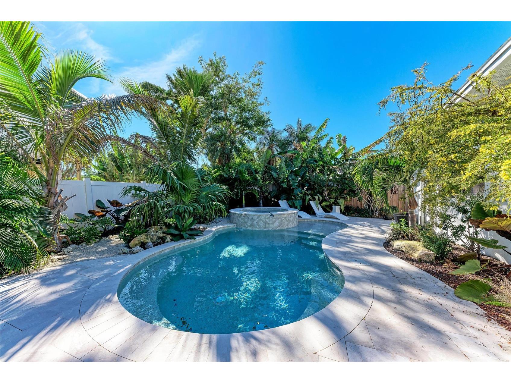 730 Fox Street Longboat Key FL 34228 A4679347 image39