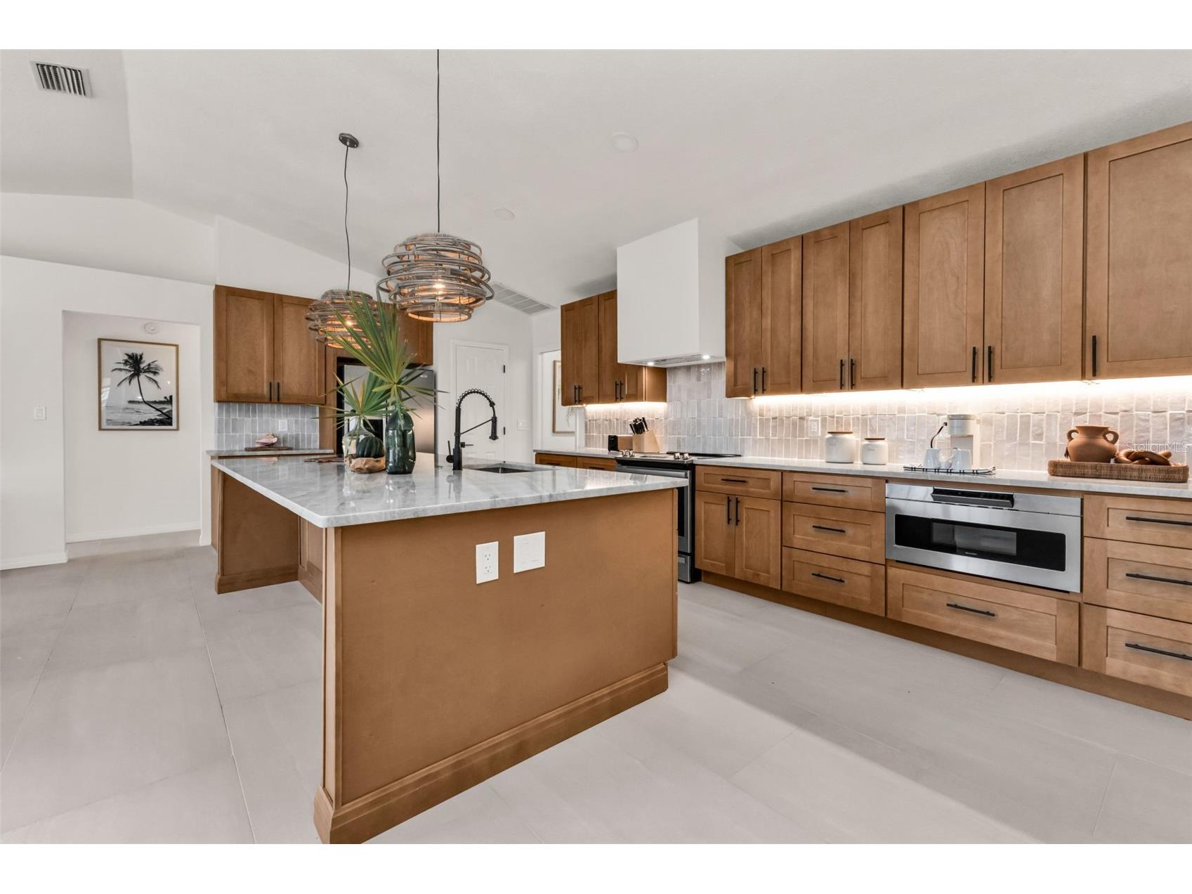 730 Lomond Drive Port Charlotte FL 33953 - BAYSHORE WATERWAY C7518561 image6