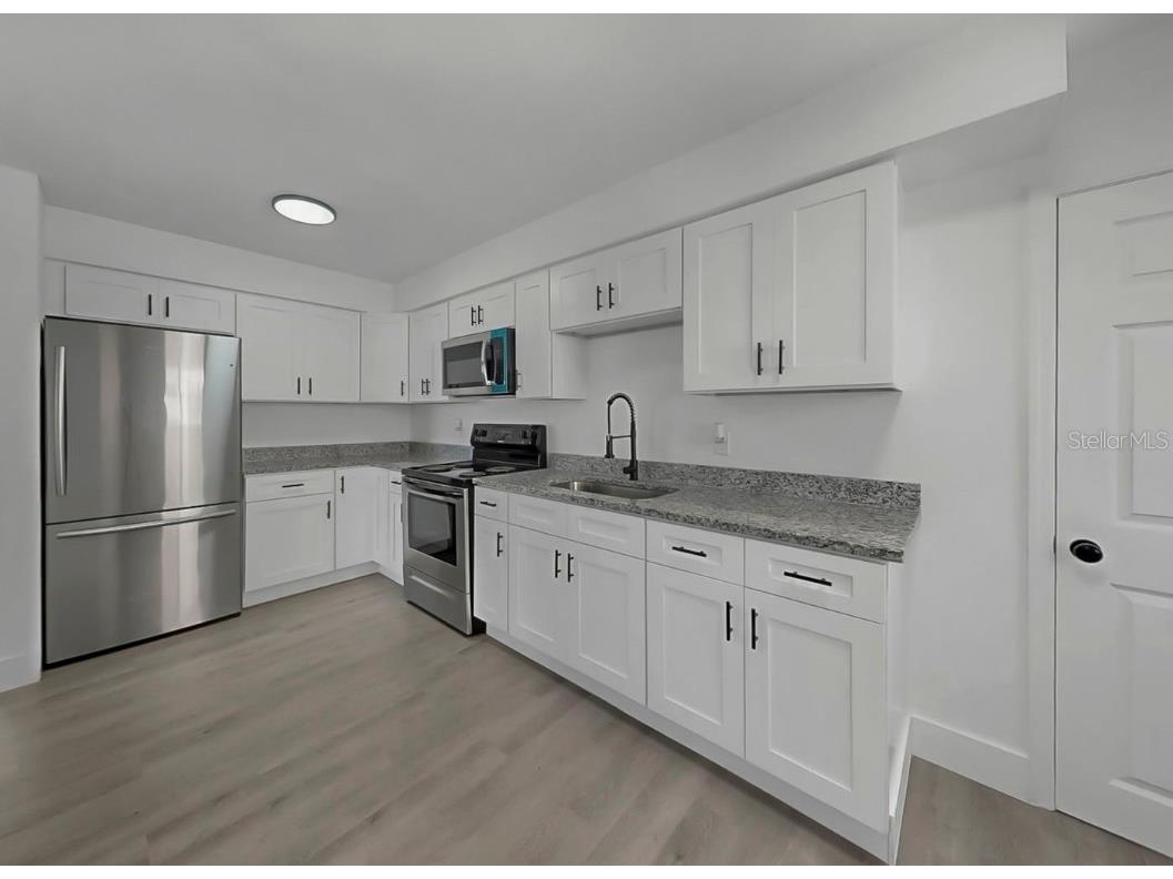 730 Lynndale Street N Saint Petersburg FL 33703 TB8437280 image12