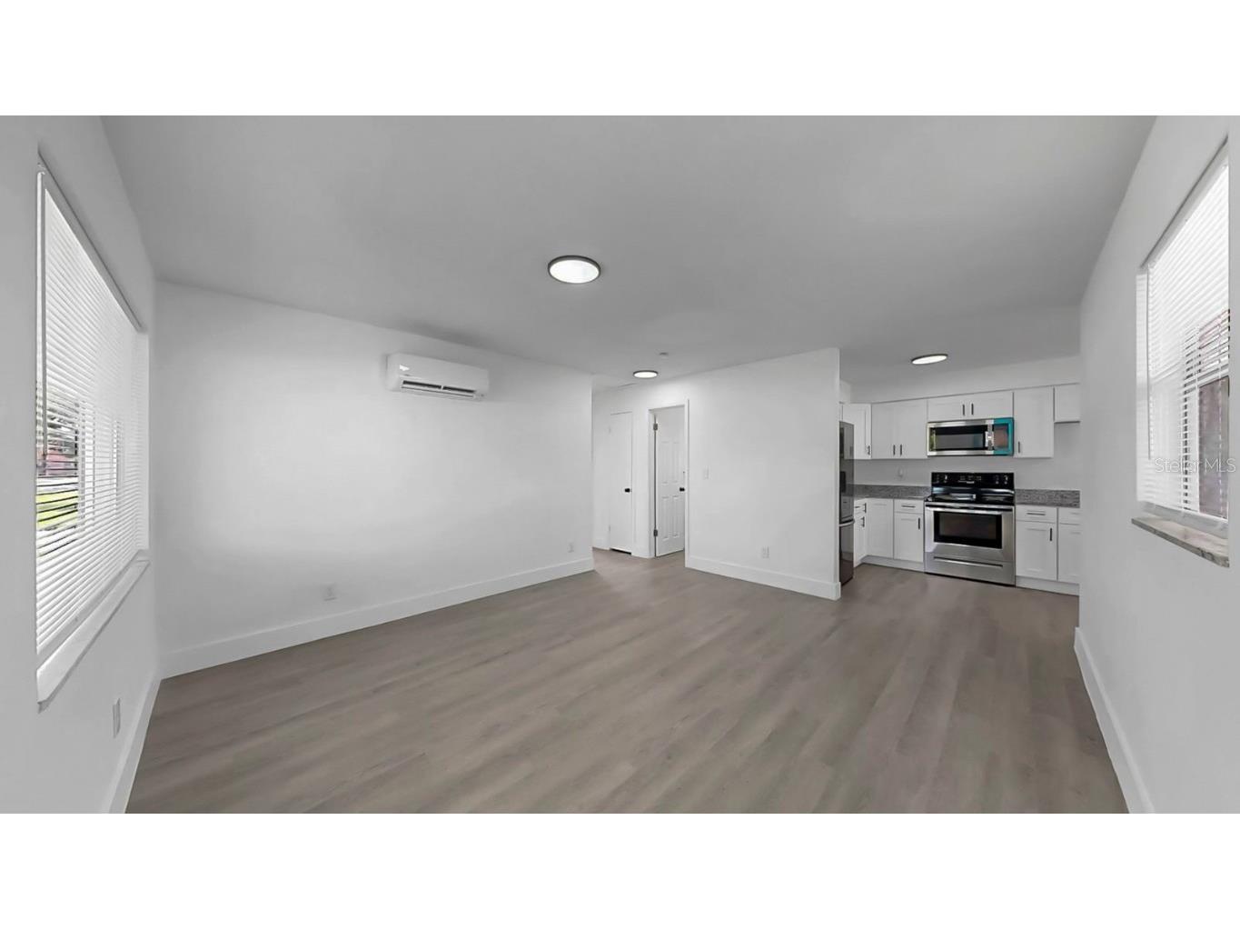 730 Lynndale Street N Saint Petersburg FL 33703 TB8437280 image21