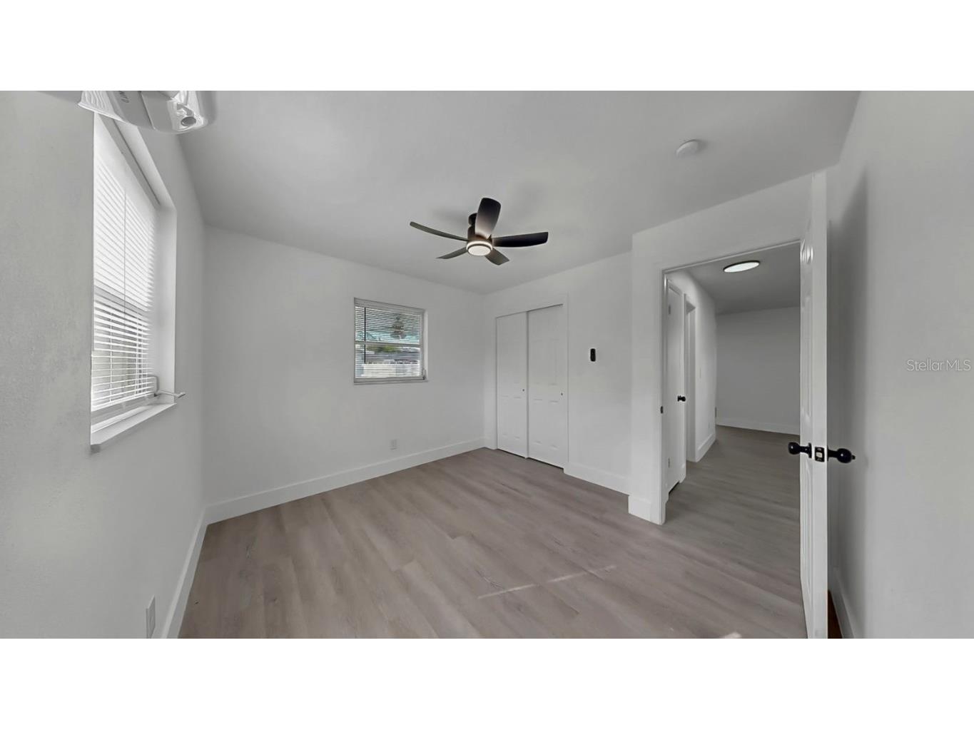 730 Lynndale Street N Saint Petersburg FL 33703 TB8437280 image27