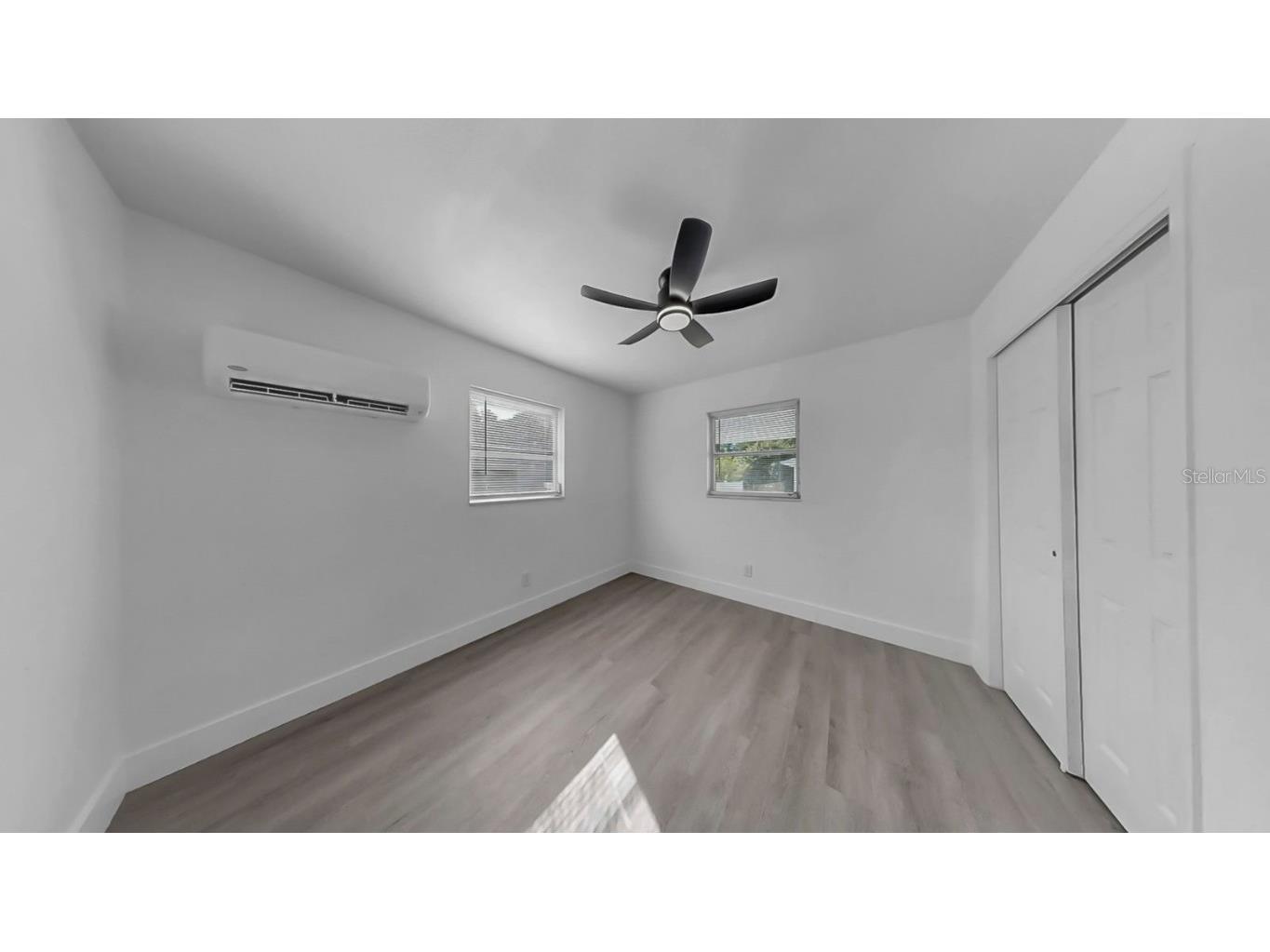 730 Lynndale Street N Saint Petersburg FL 33703 TB8437280 image28