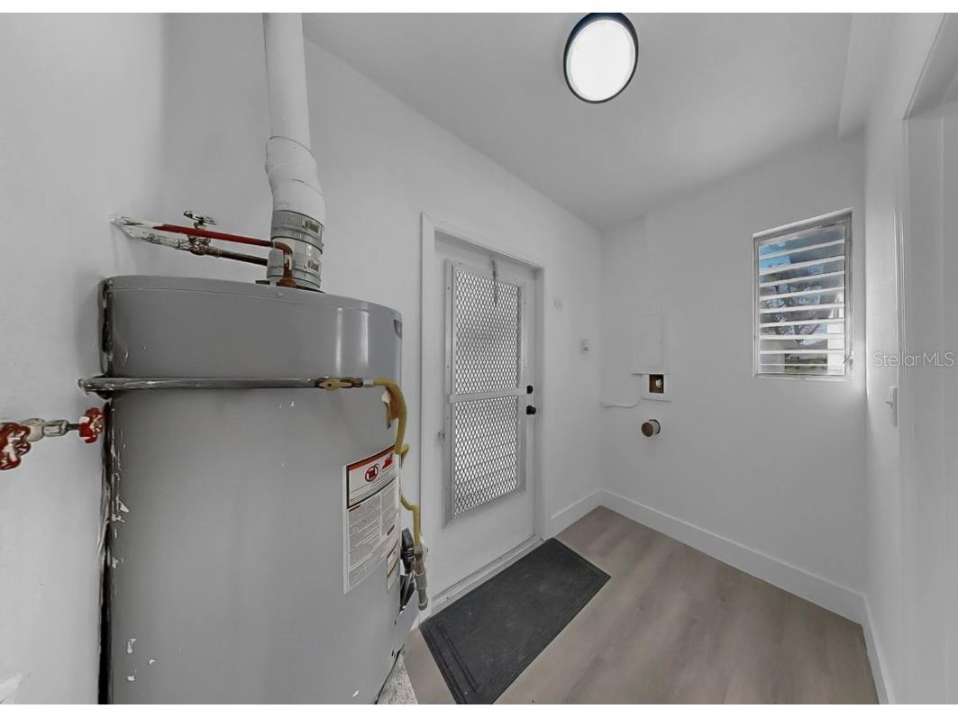 730 Lynndale Street N Saint Petersburg FL 33703 TB8437280 image29