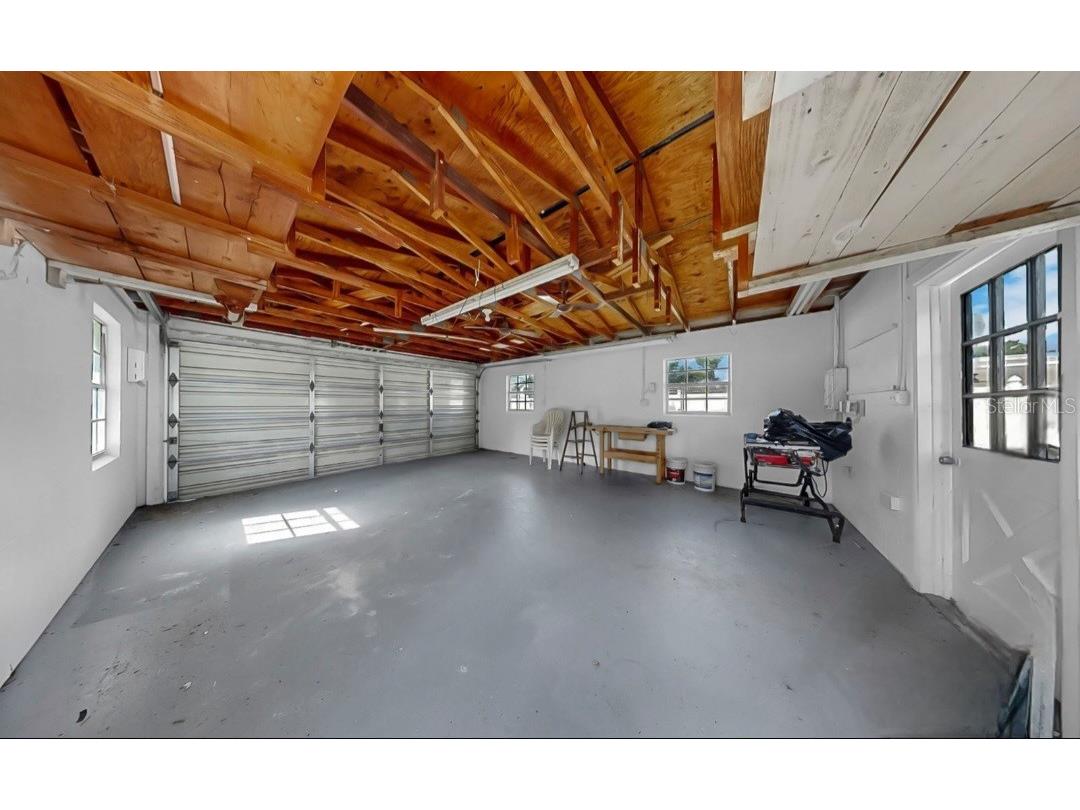 730 Lynndale Street N Saint Petersburg FL 33703 TB8437280 image40