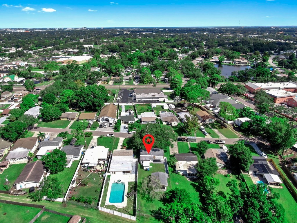 730 Lynndale Street N Saint Petersburg FL 33703 TB8437280 image42