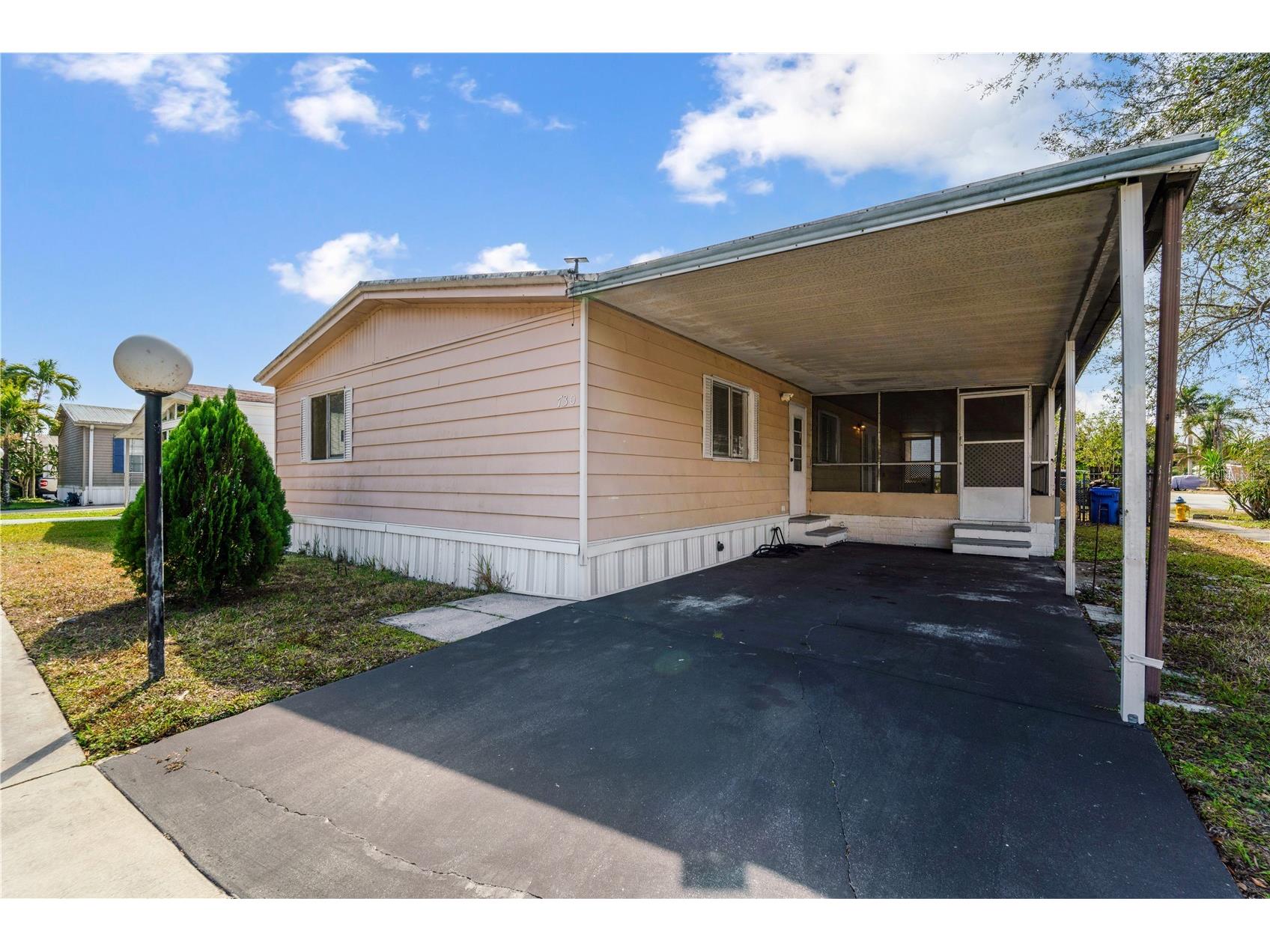 730 NW 214th Avenue Pembroke Pines FL 33029 L4959768 image1