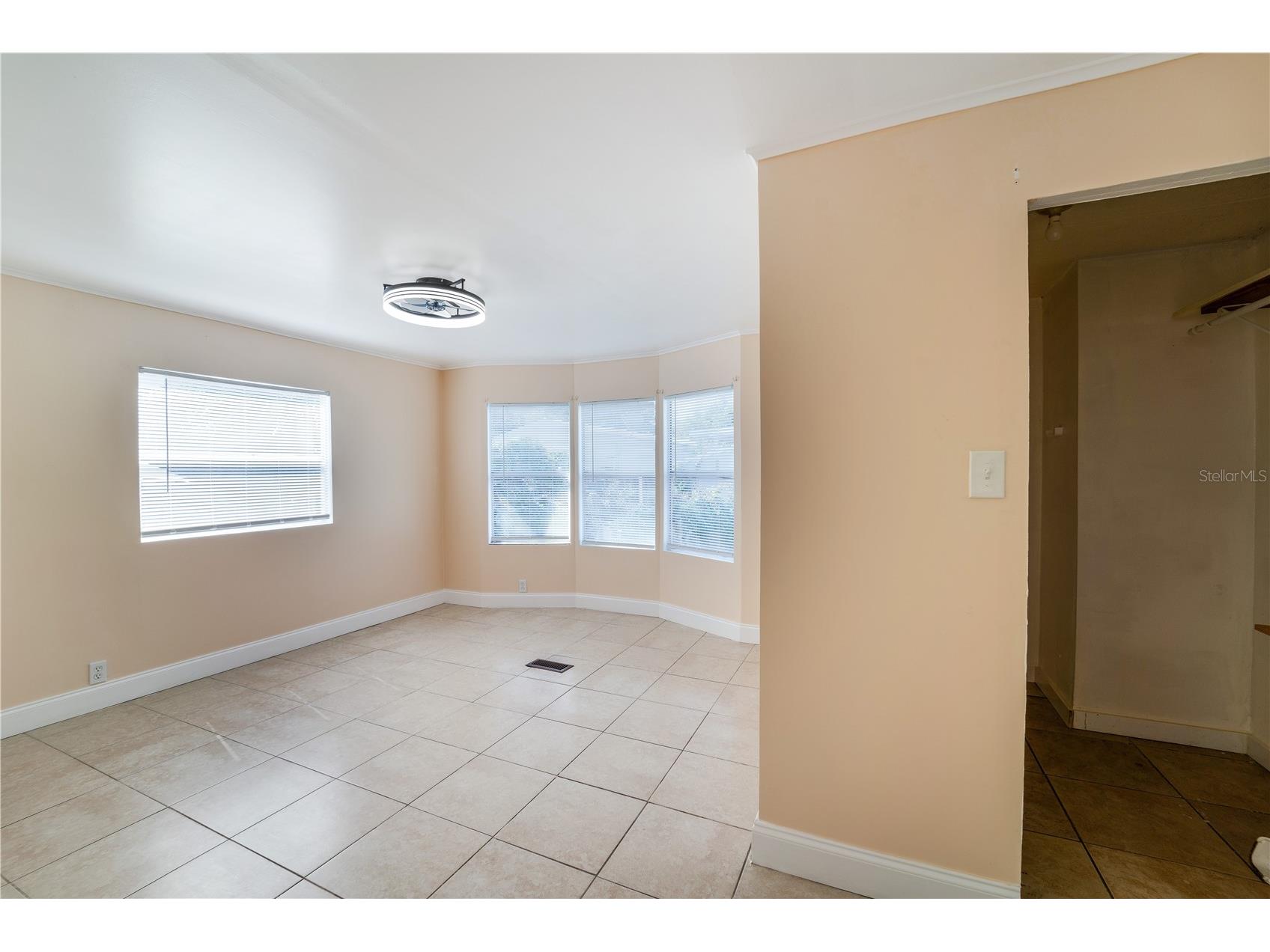 730 NW 214th Avenue Pembroke Pines FL 33029 L4959768 image11