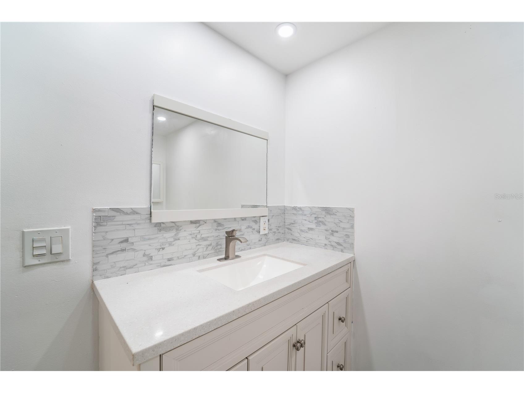 730 NW 214th Avenue Pembroke Pines FL 33029 L4959768 image13