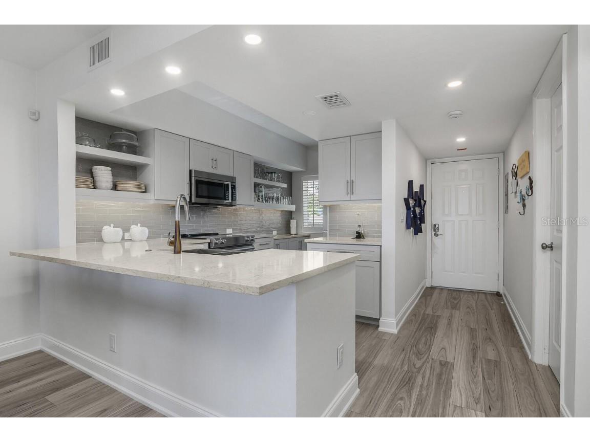 730 W Elkcam Circle #302 Marco Island FL 34145 A4659593 image9