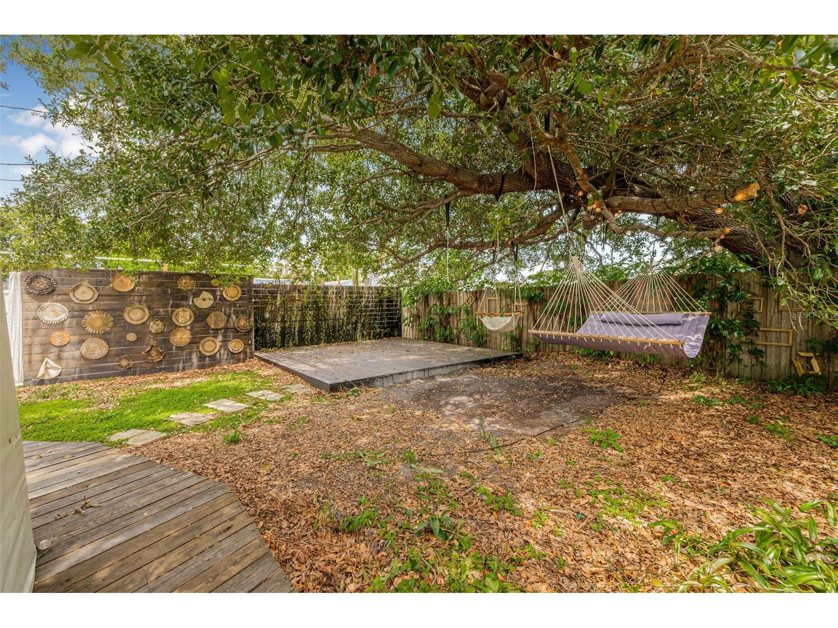 7300 38th Avenue N Saint Petersburg FL 33710 TB8408388 image20