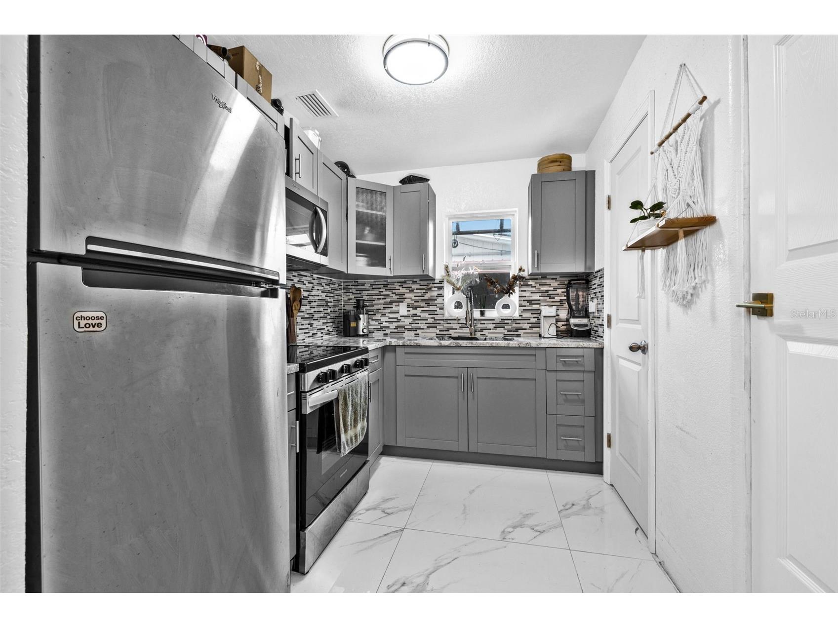 7300 38th Avenue N Saint Petersburg FL 33710 TB8408388 image8