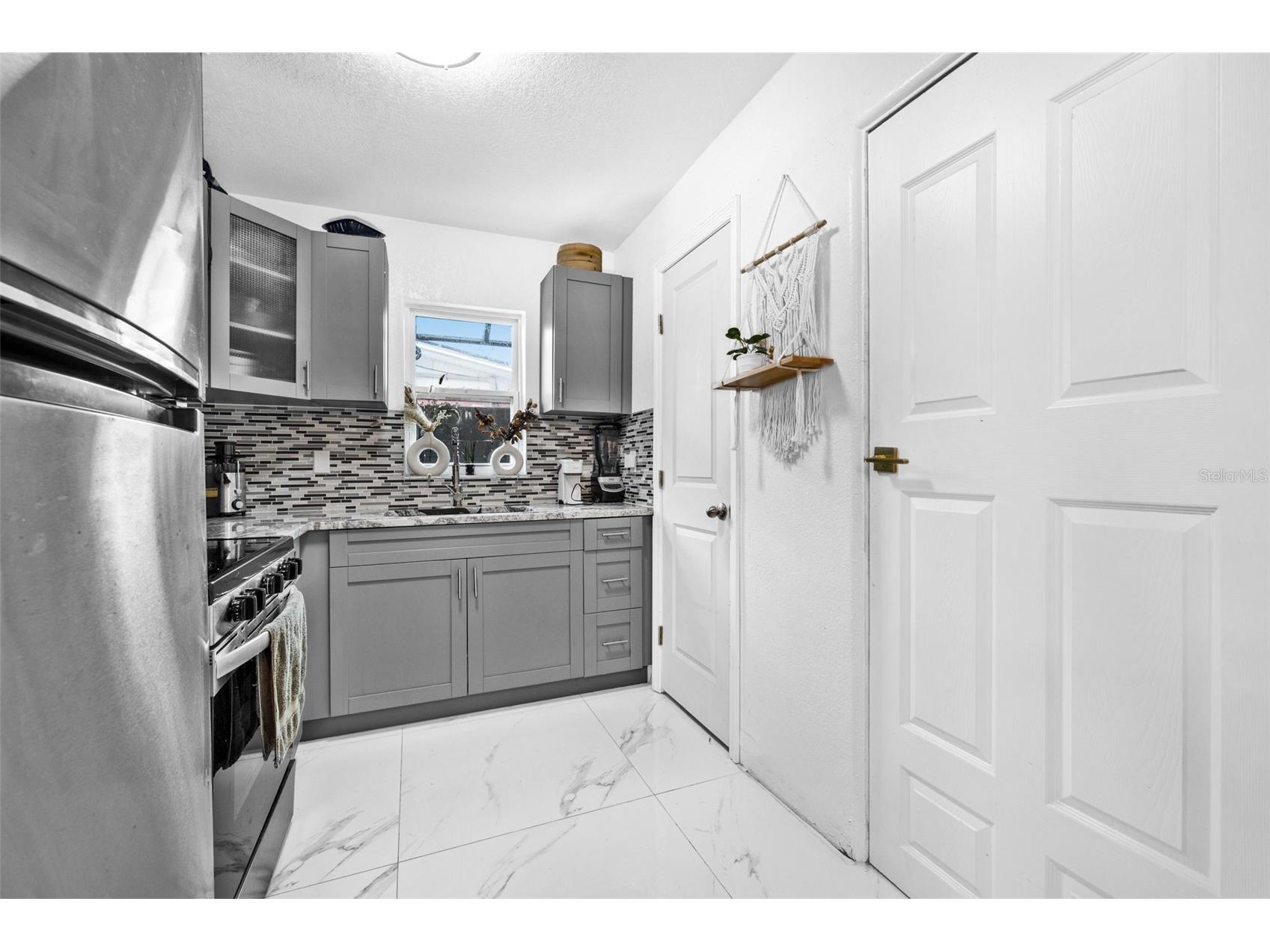 7300 38th Avenue N Saint Petersburg FL 33710 TB8408388 image9